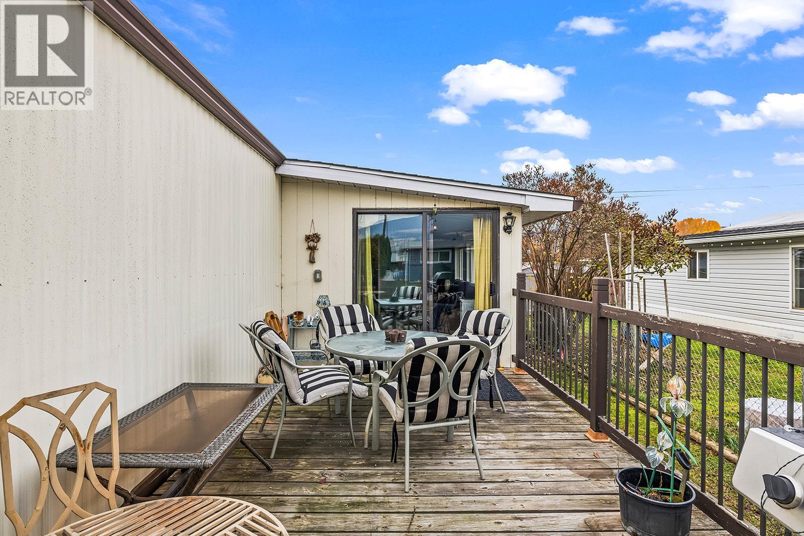 90 720 Commonwealth Road, Kelowna