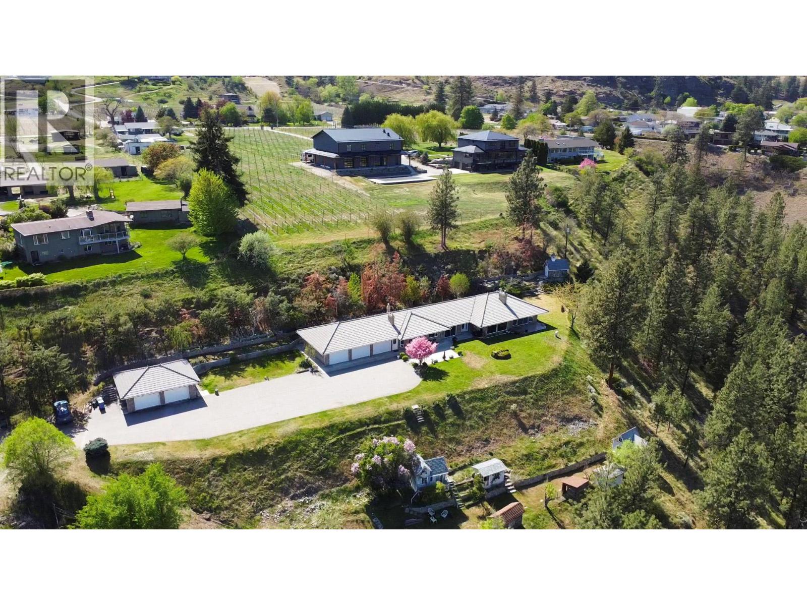 295 Linden Avenue - 3