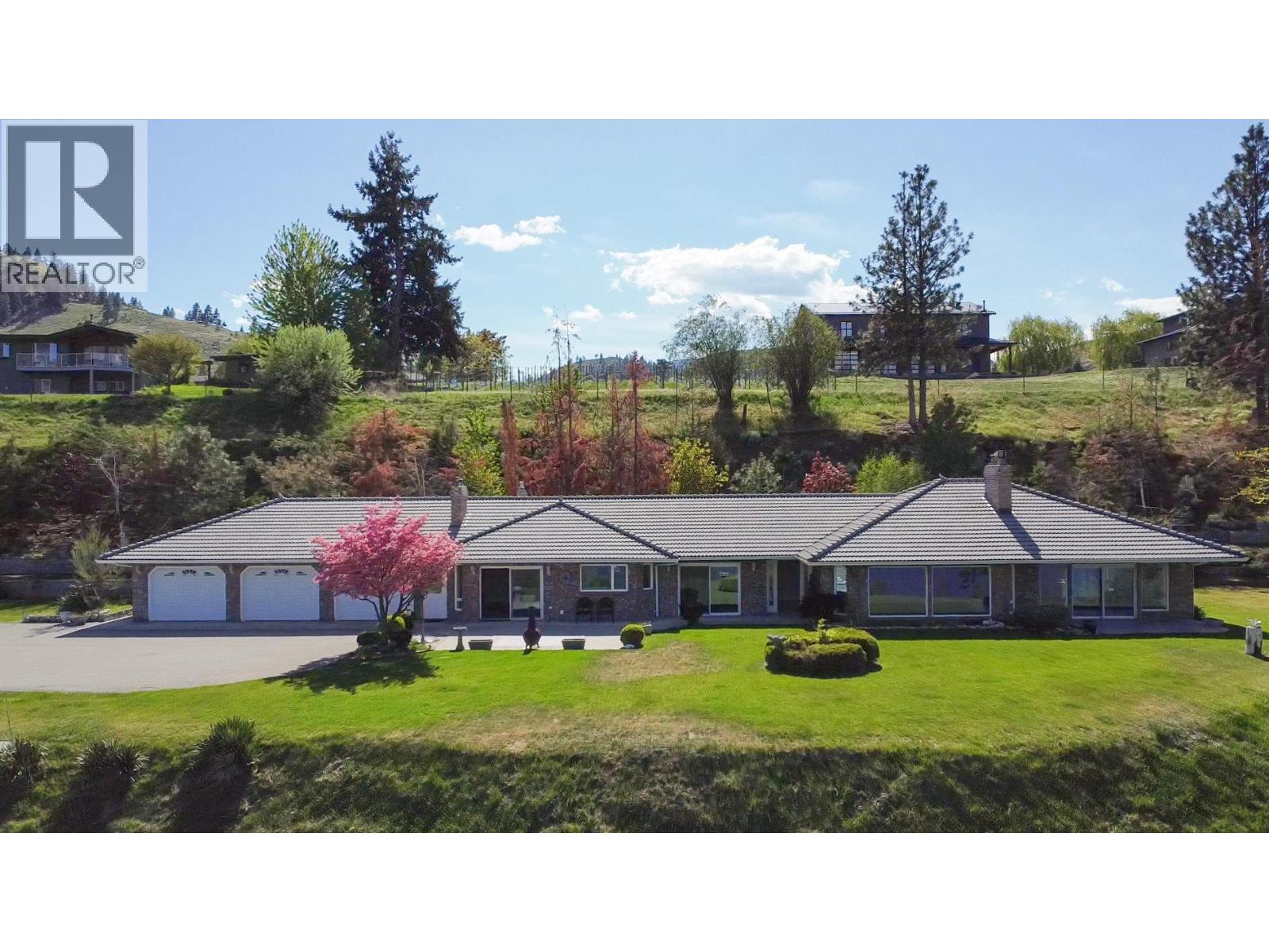 295 Linden Avenue - 1