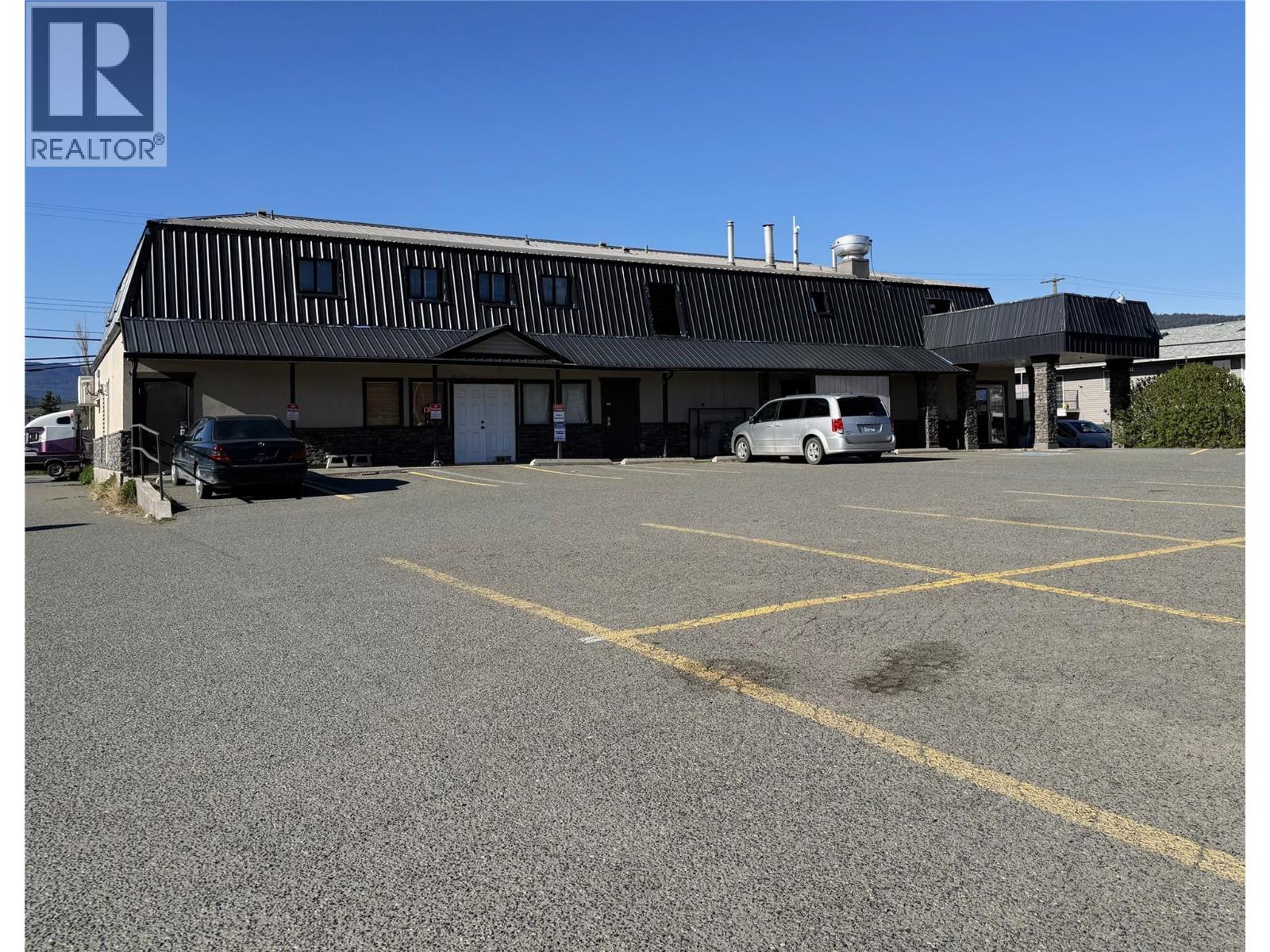 2701 Nicola Avenue - photo 2