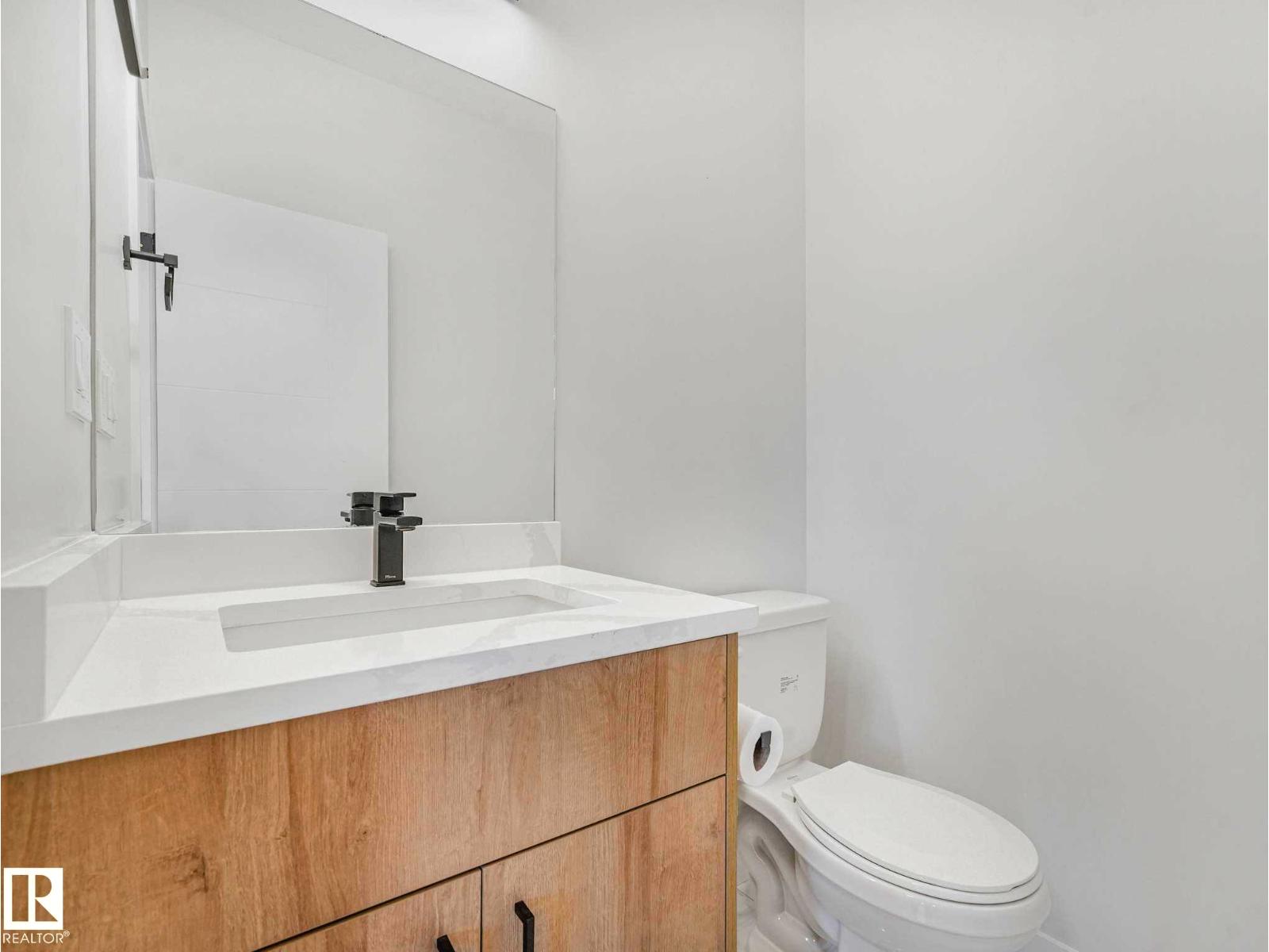 15731 109 Avenue NW - 33