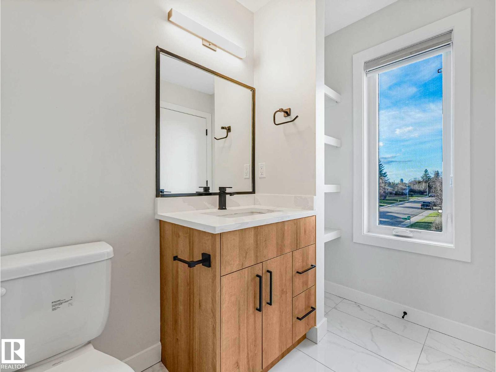 15731 109 Avenue NW - 61