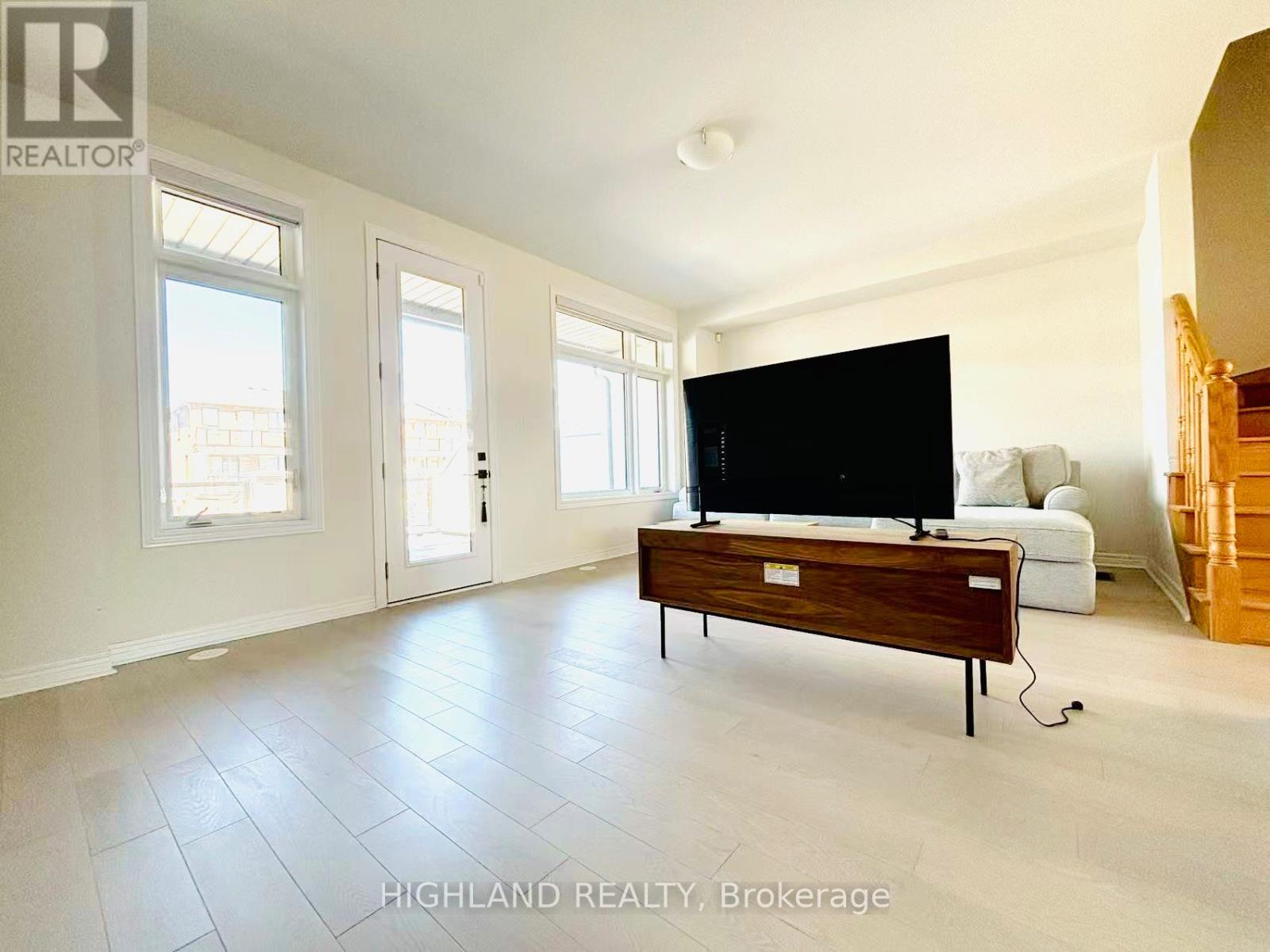 12 ROBERT EATON AVENUE - 13