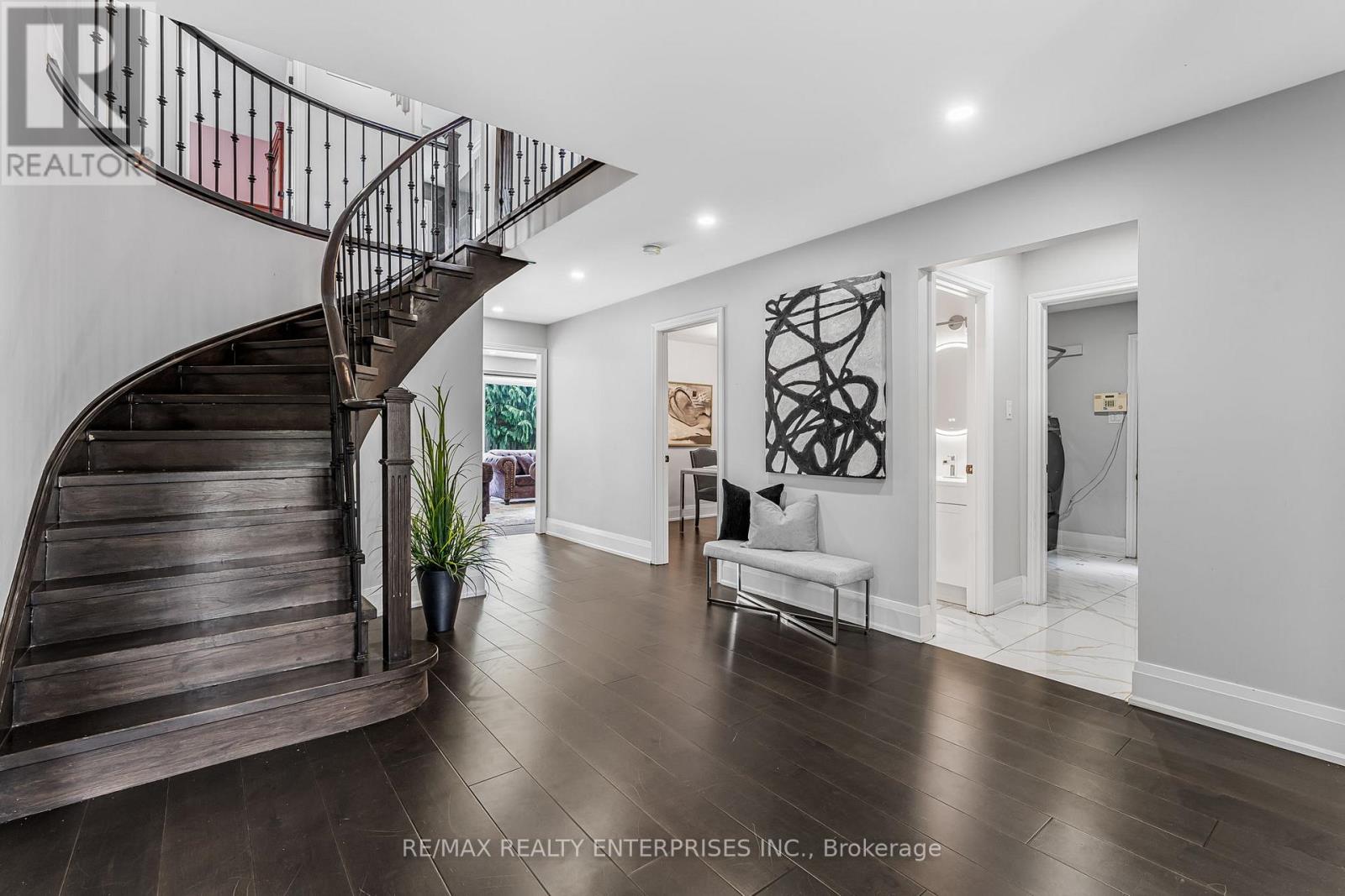 1221 CREEKSIDE DRIVE - 4