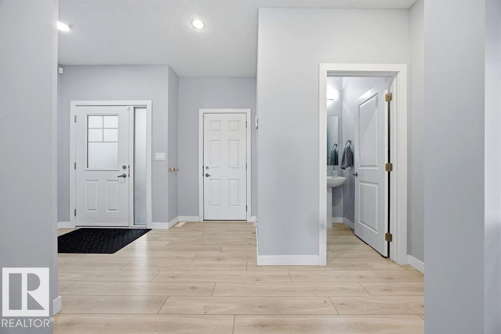 1057 COOPERS HAWK LI NW - 9
