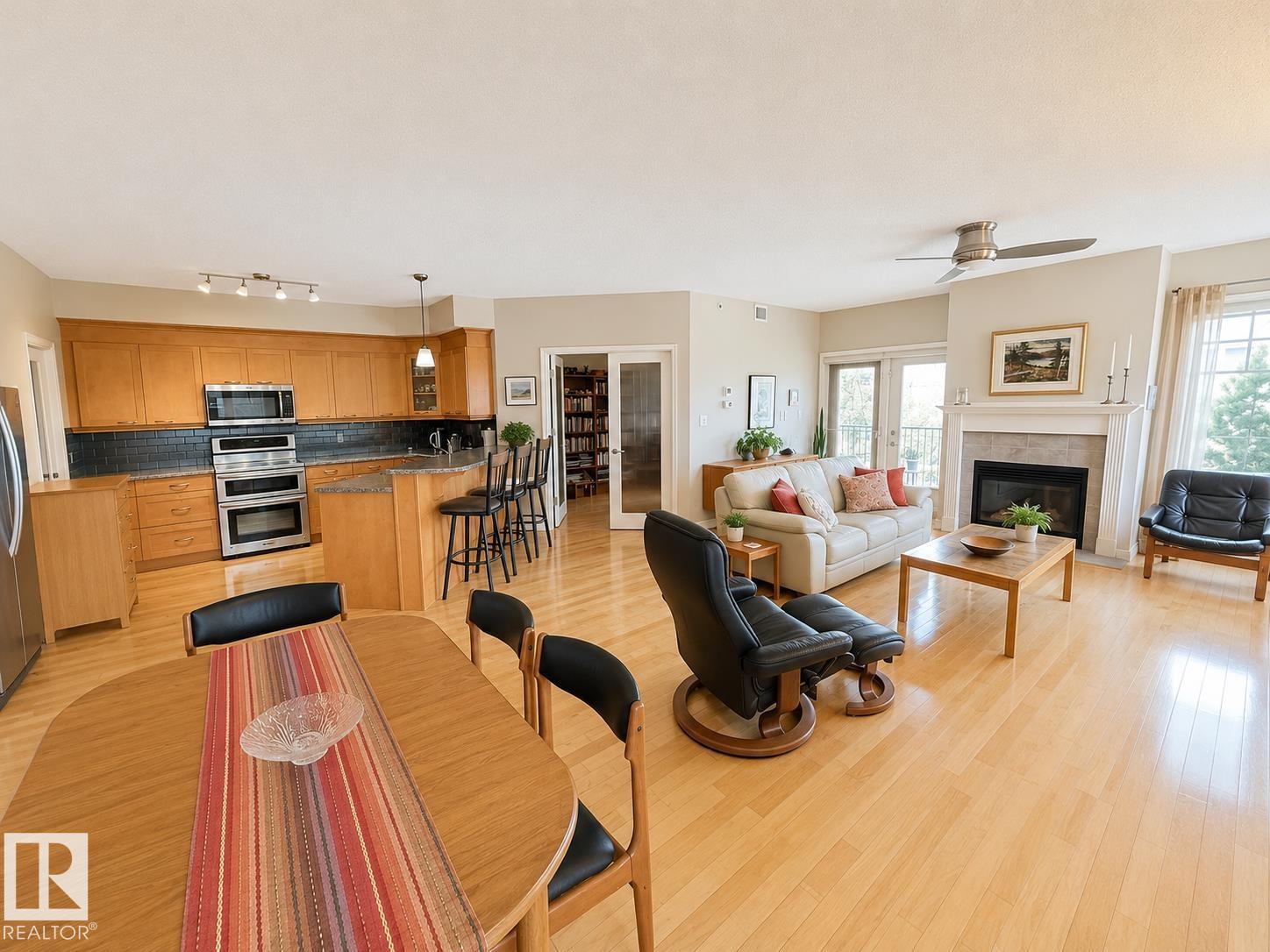 #301 9803 96A ST NW - 6