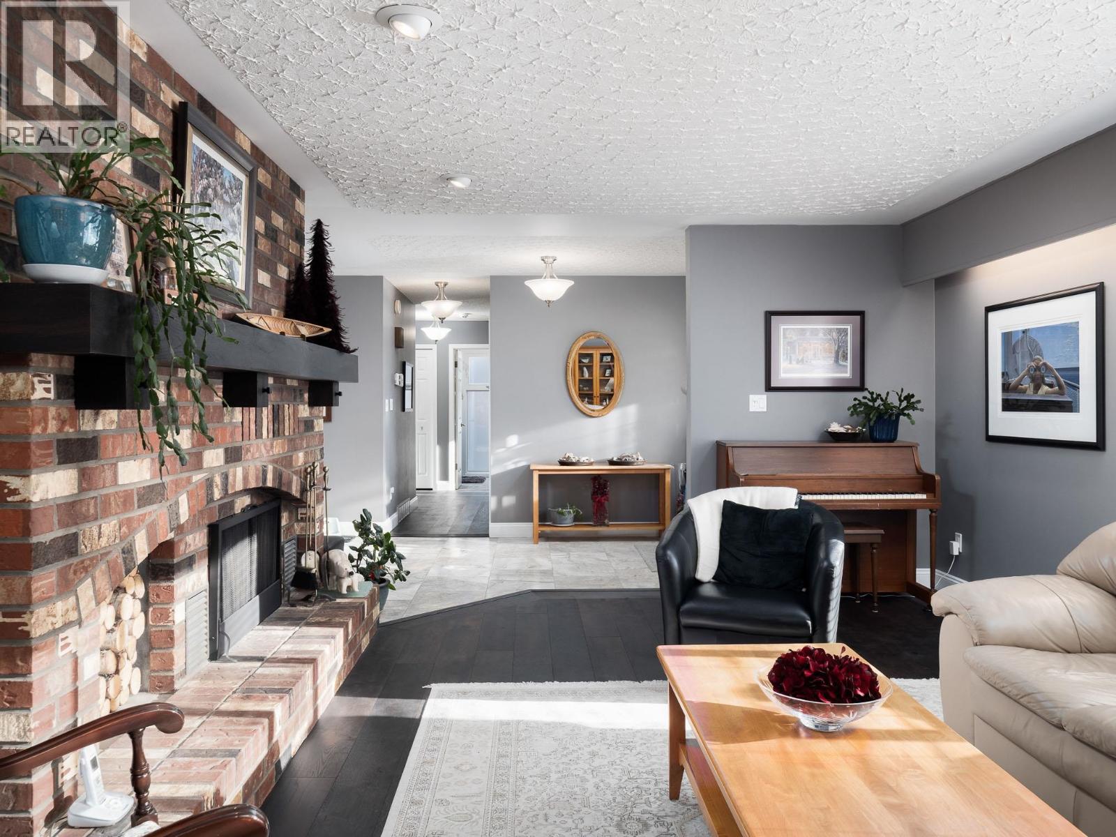 Kitchen of 3015 RIDGEVIEW DRIVE · Prince George, BC