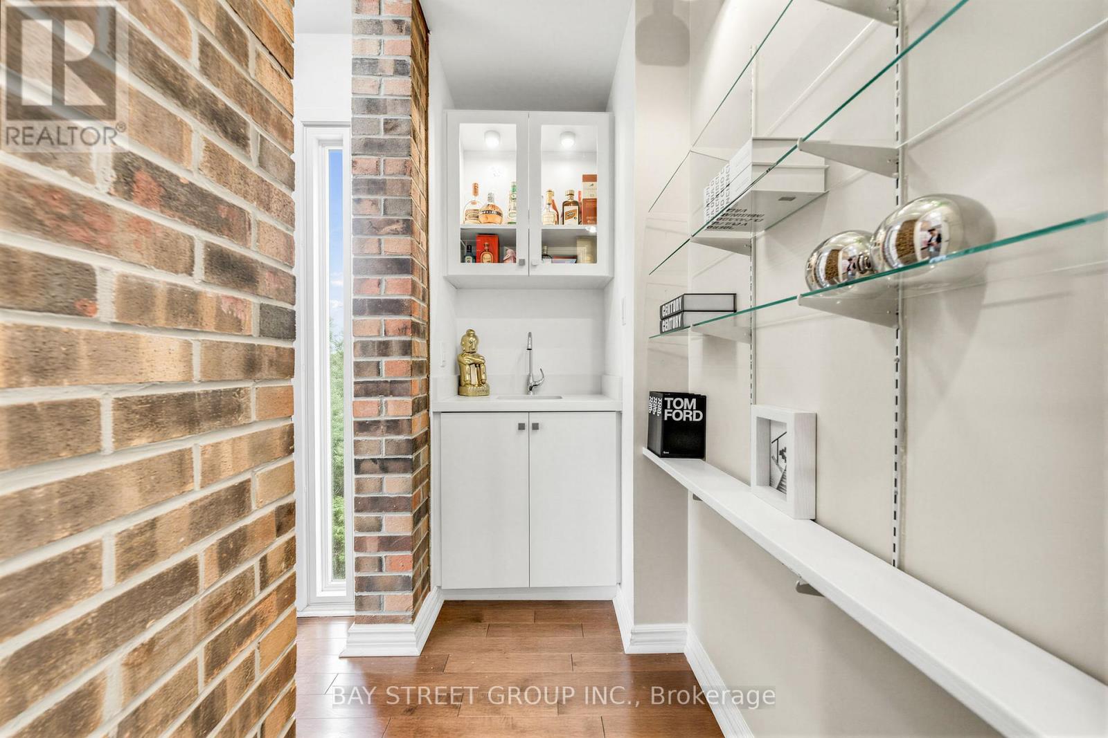 62 CAPTAIN ROLPH COURT - 22