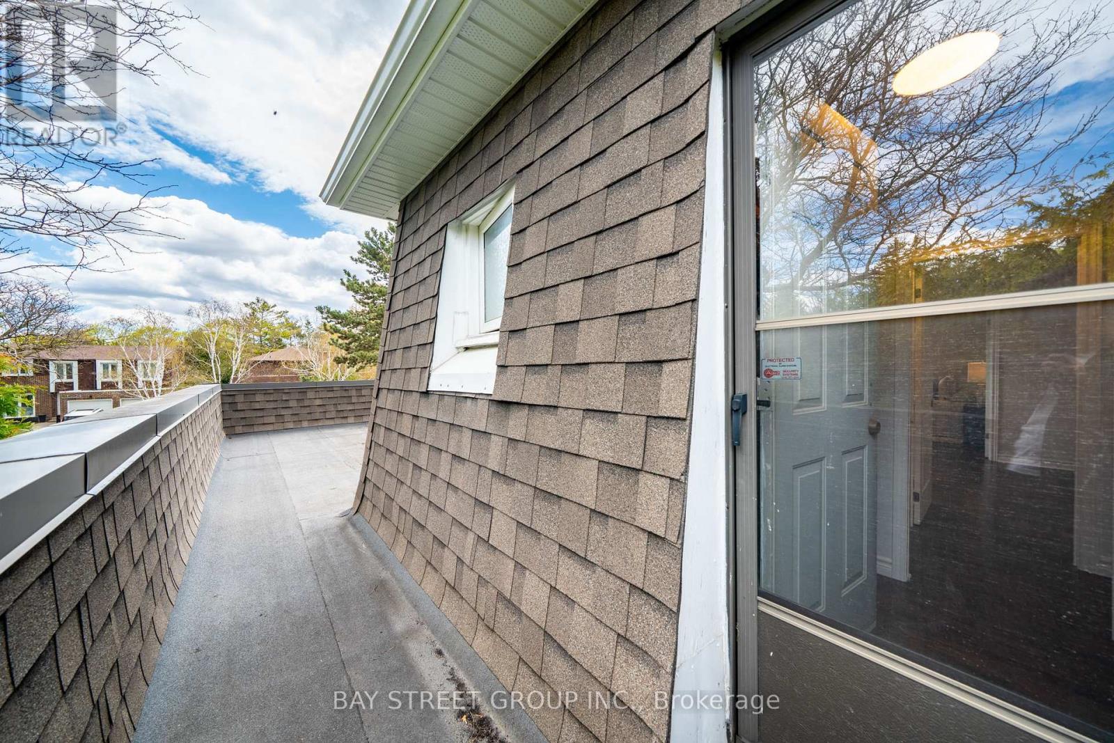 62 CAPTAIN ROLPH COURT - 37