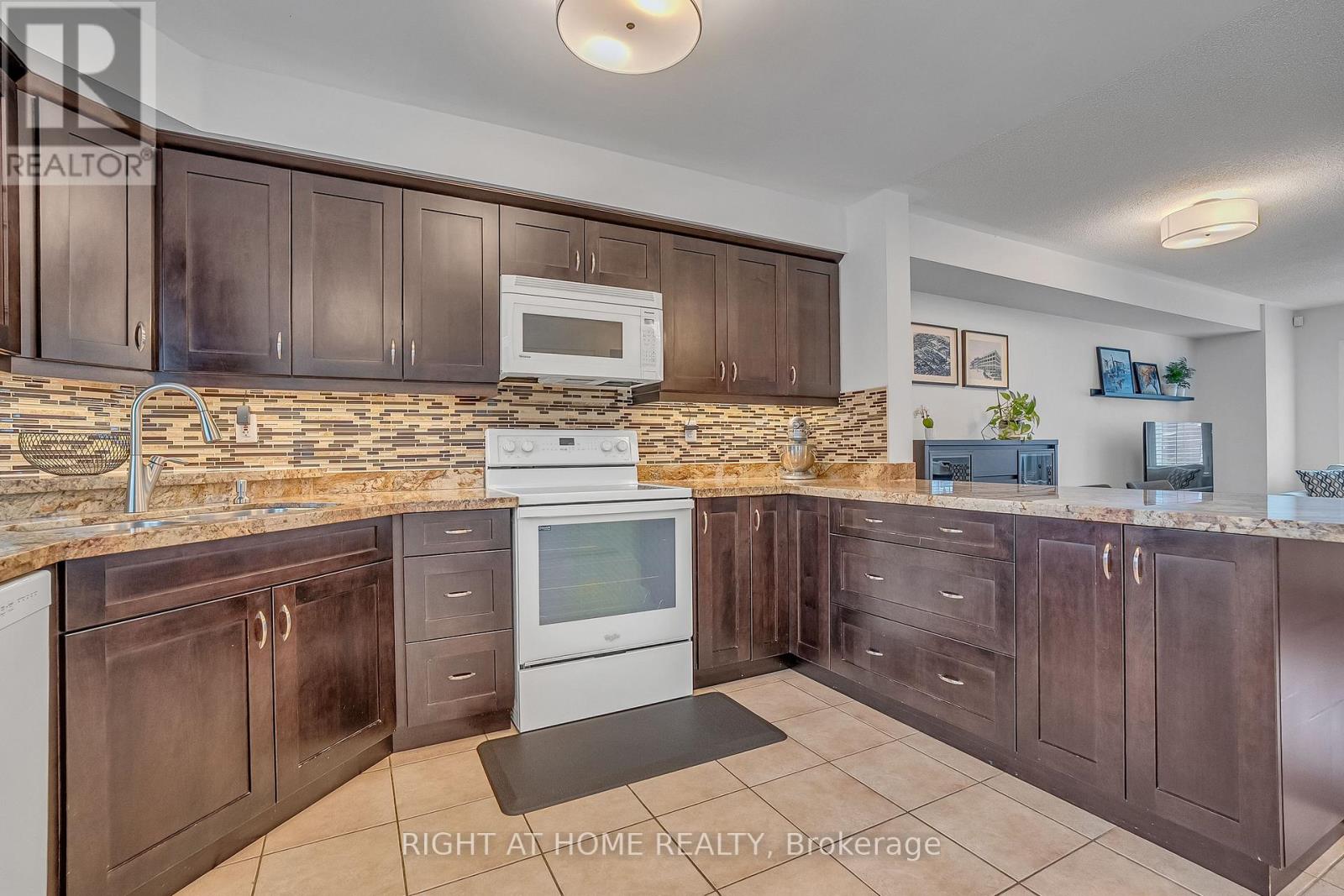 #5 141 THIRTEENTH STREET - 18
