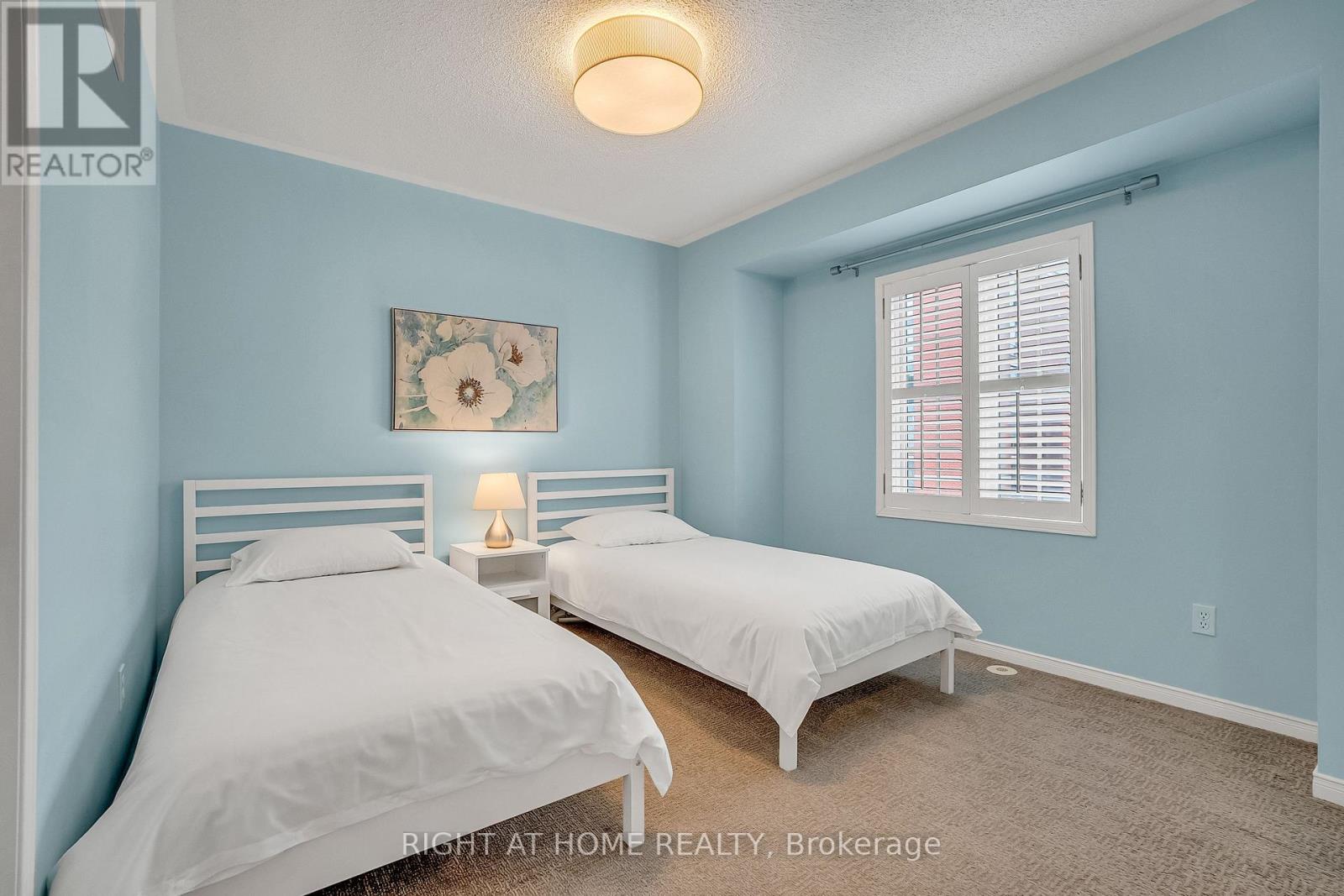 #5 141 THIRTEENTH STREET - 27