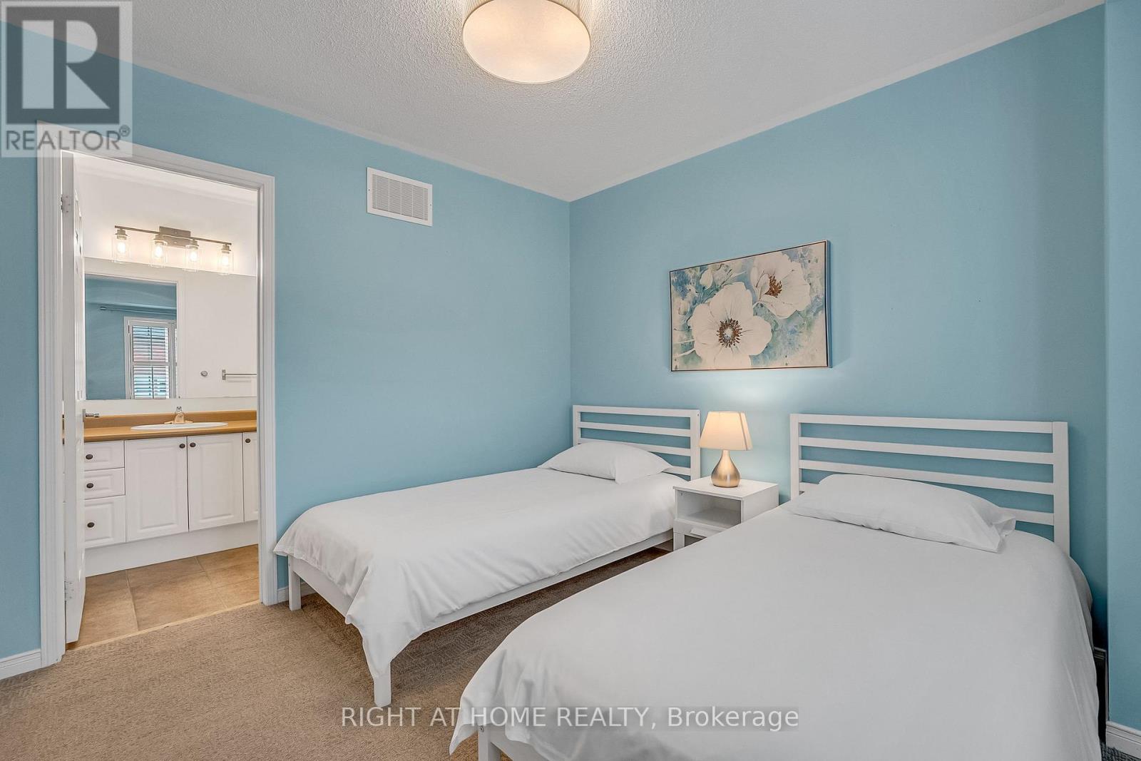 #5 141 THIRTEENTH STREET - 29