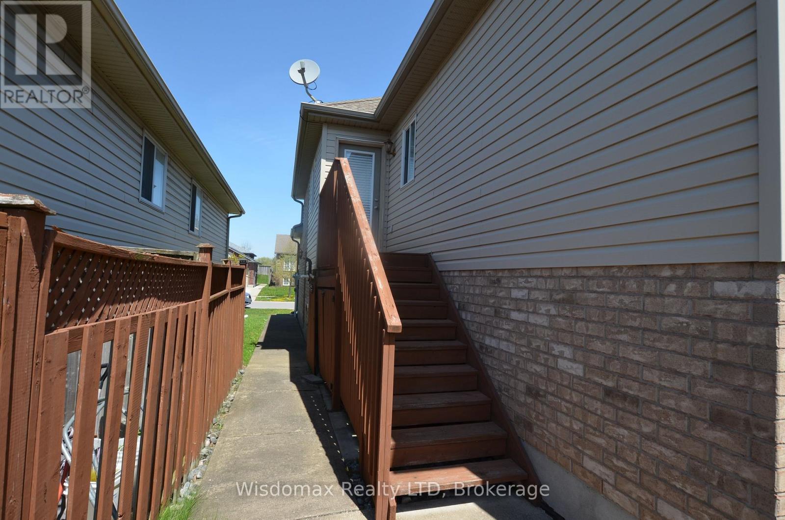 8340 RACEY AVENUE - 29