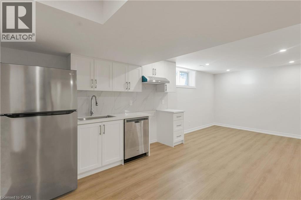 341 ZELLER Drive, Kitchener, Ontario, N2A0B2 — Photo 21