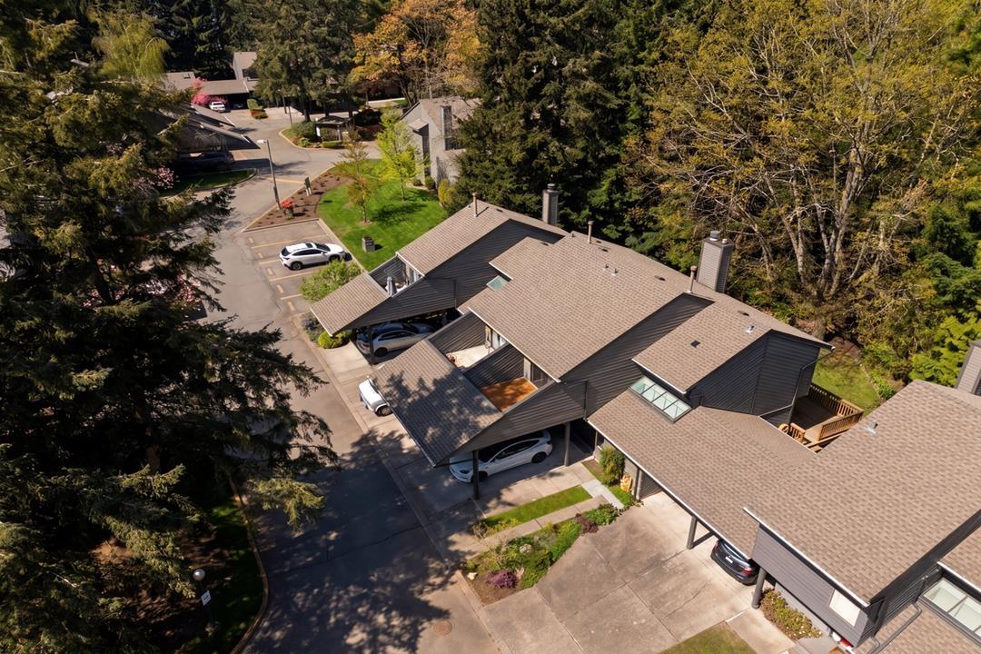 15951 ALDER PLACE, Surrey
