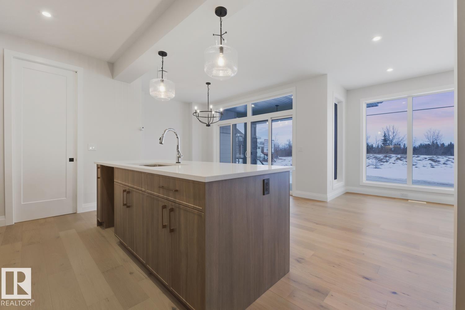 6704 CRAWFORD WY SW, Edmonton