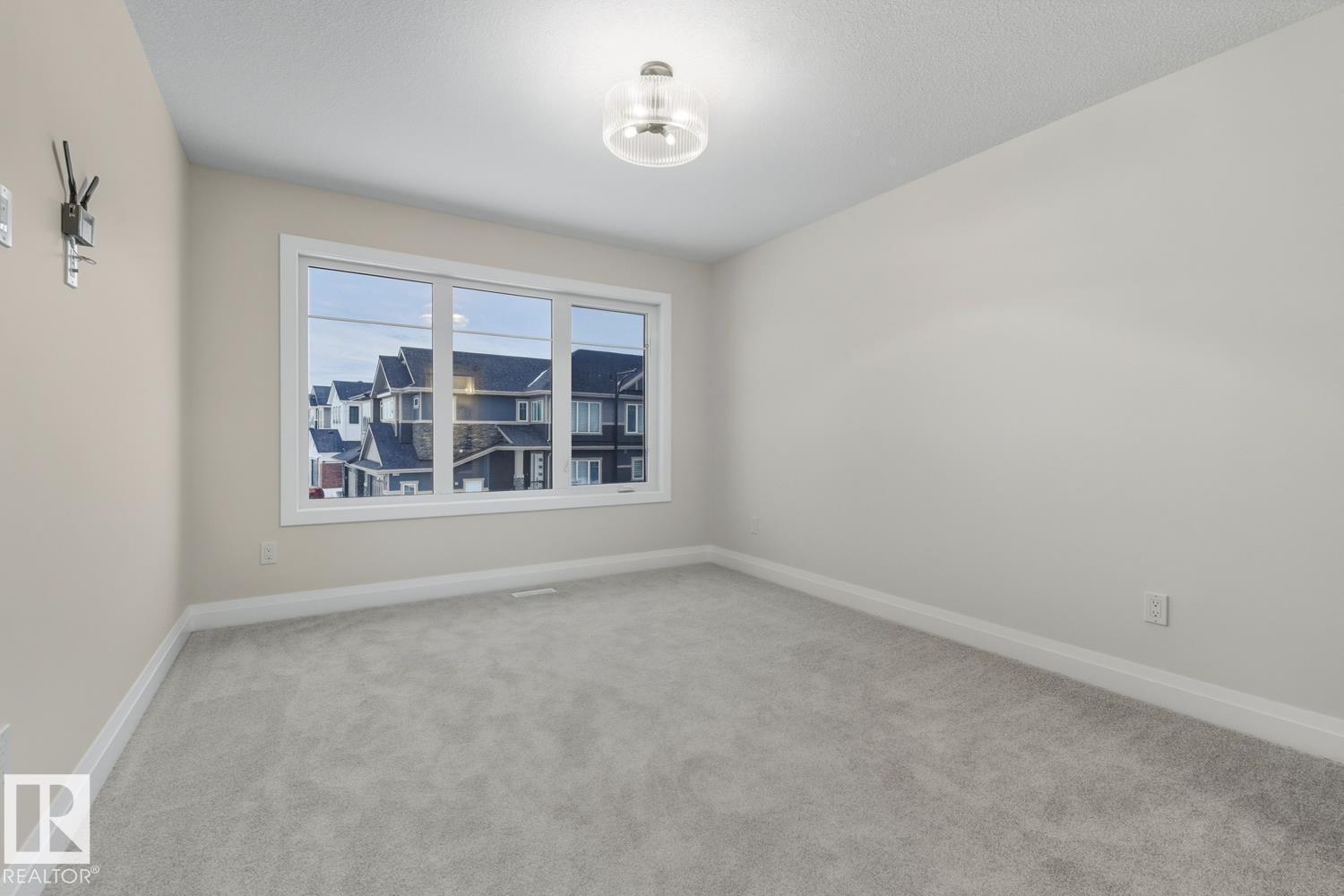 6704 CRAWFORD WY SW, Edmonton
