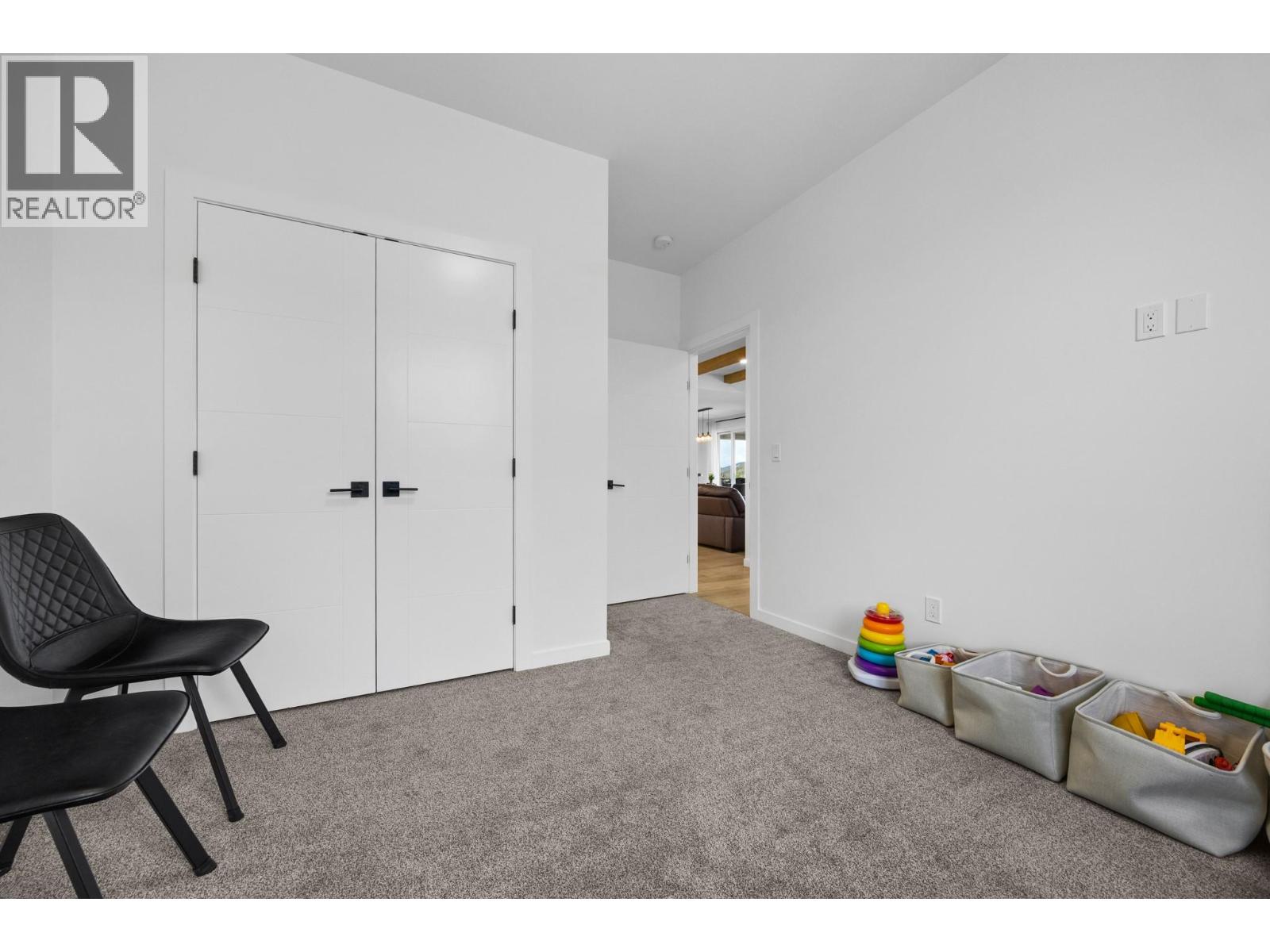 926 Mt Griffin Road - 42