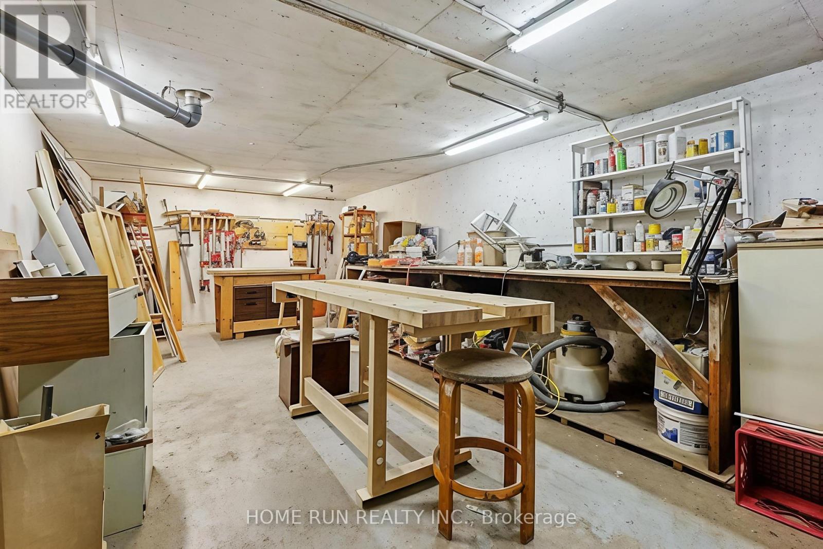 #104 151 BAY STREET - 32