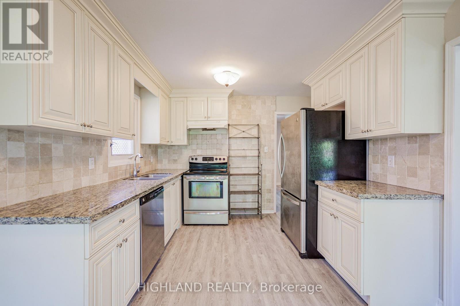 257 HUNTINGTON RIDGE DRIVE - 14
