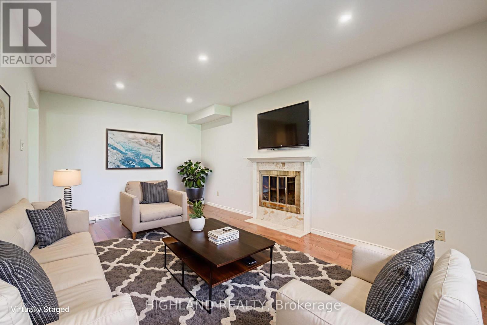 257 HUNTINGTON RIDGE DRIVE - 7