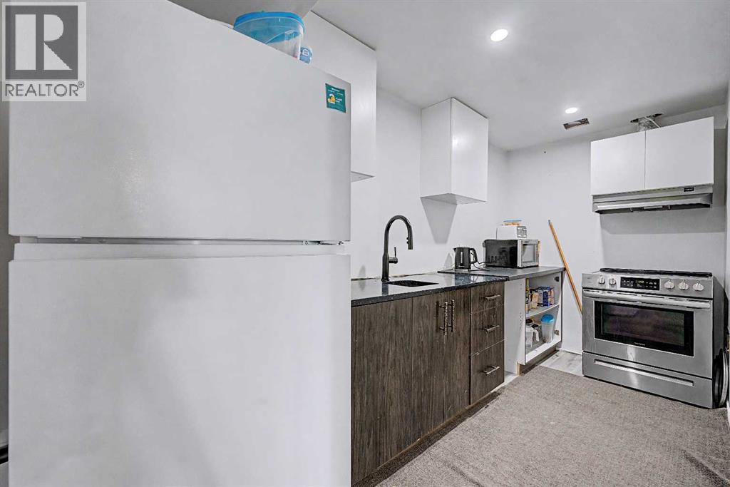644 Luxstone Landing SW - 25