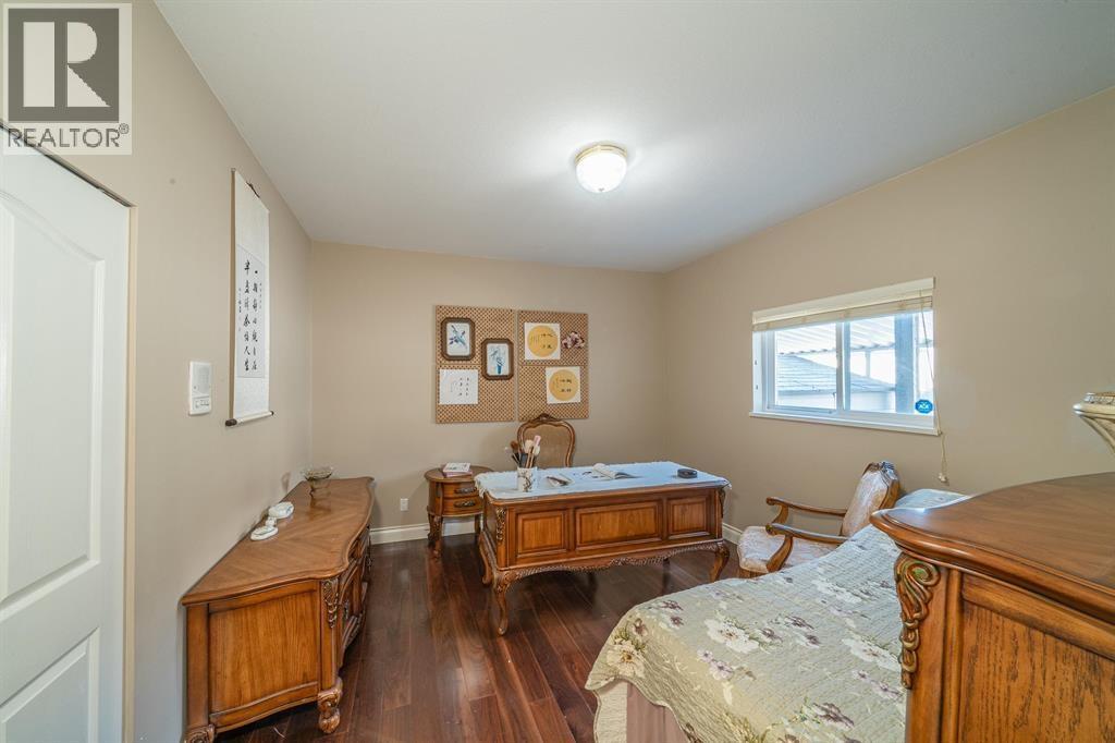 7 Bed, 5 Bath House for Sale in Burnaby – 7287 PANDORA STREET, Burnaby - Image 20