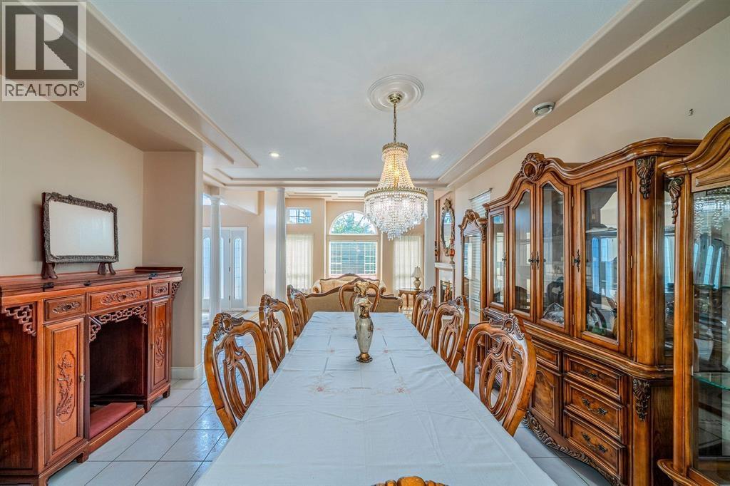 7 Bed, 5 Bath House for Sale in Burnaby – 7287 PANDORA STREET, Burnaby - Image 7