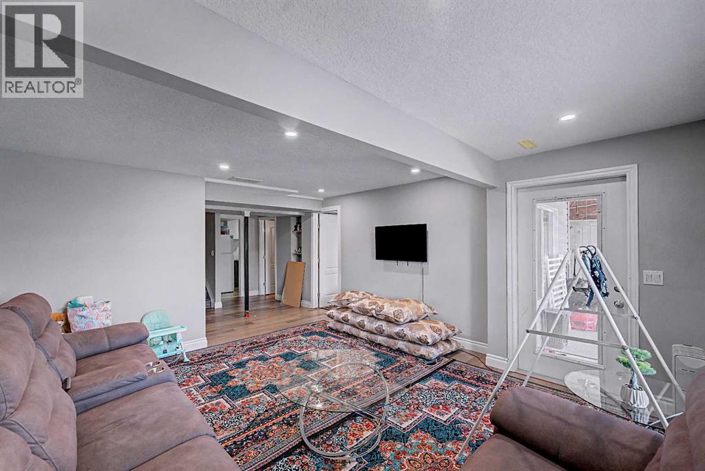 644 Luxstone Landing SW - 30
