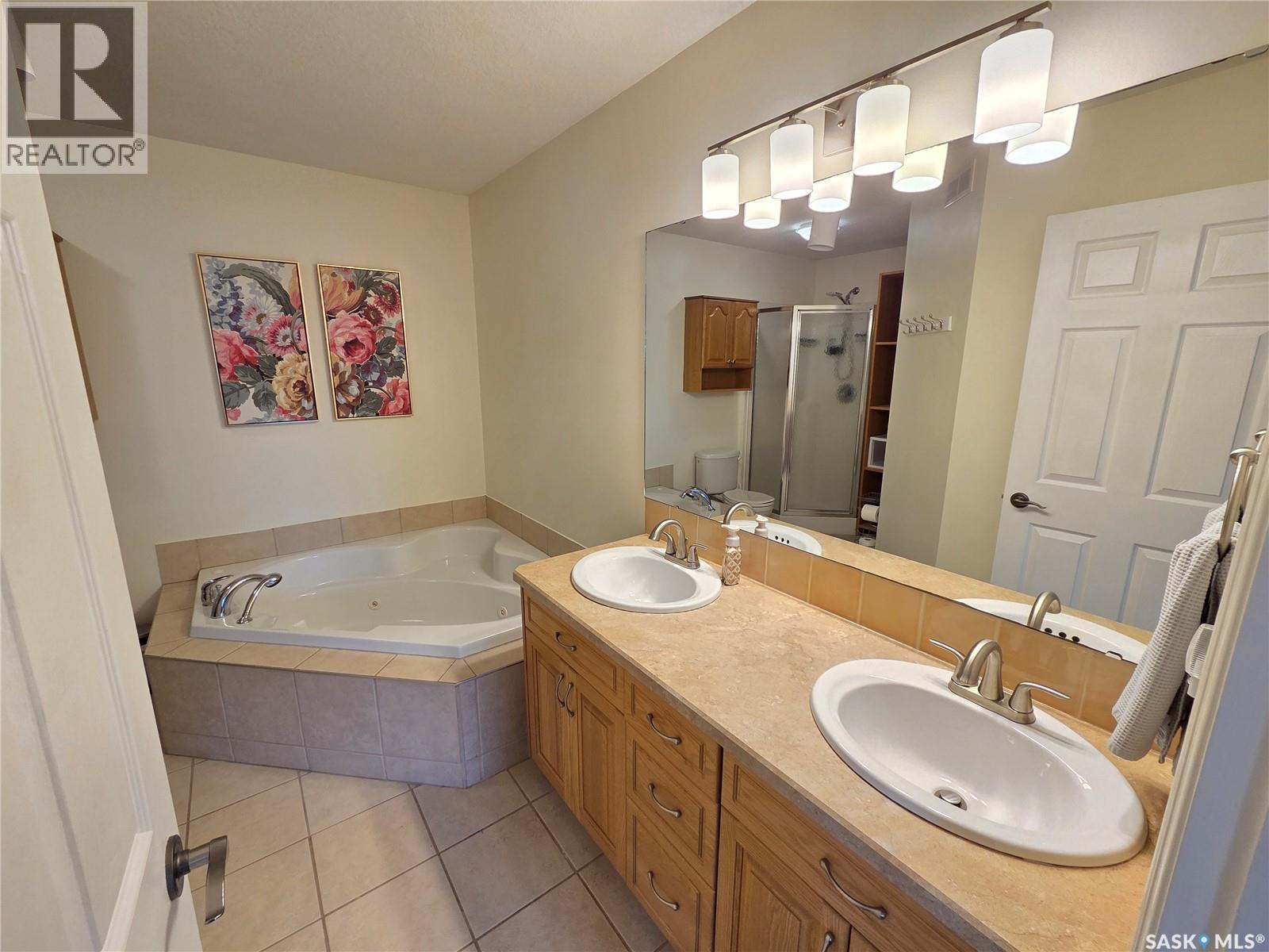 12 Arcola PLACE — photo 35