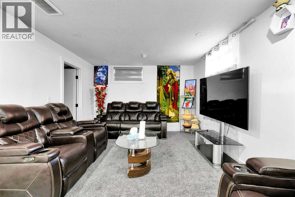 611 Penbrooke Road SE - 26