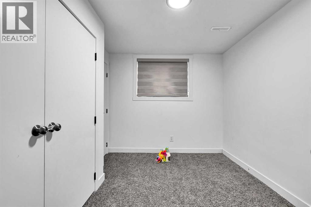 611 Penbrooke Road SE - 31