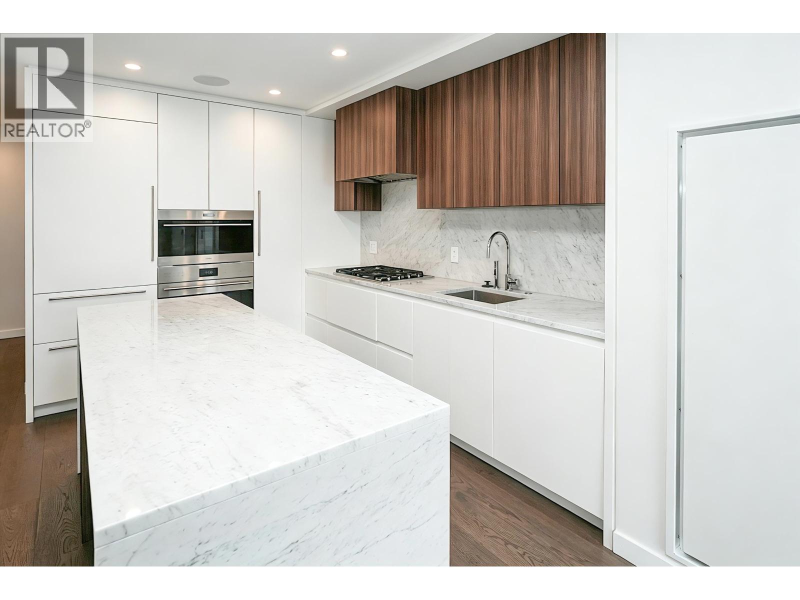 1601 7418 PAULSON Street - photo 2