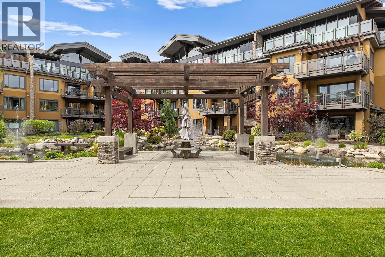 121 4380 Lakeshore Road, Kelowna