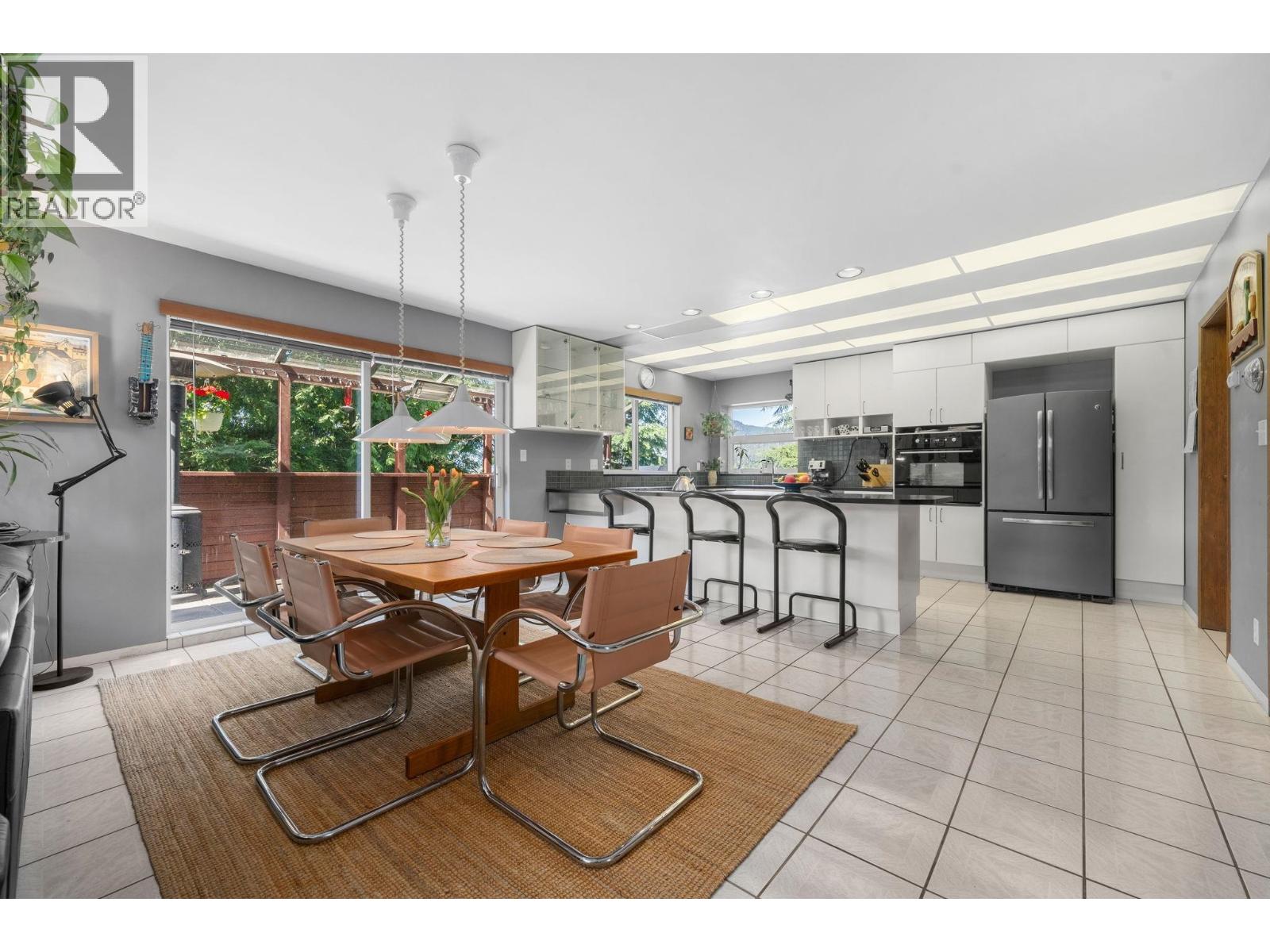 2301 GREENWOOD WAY, Squamish