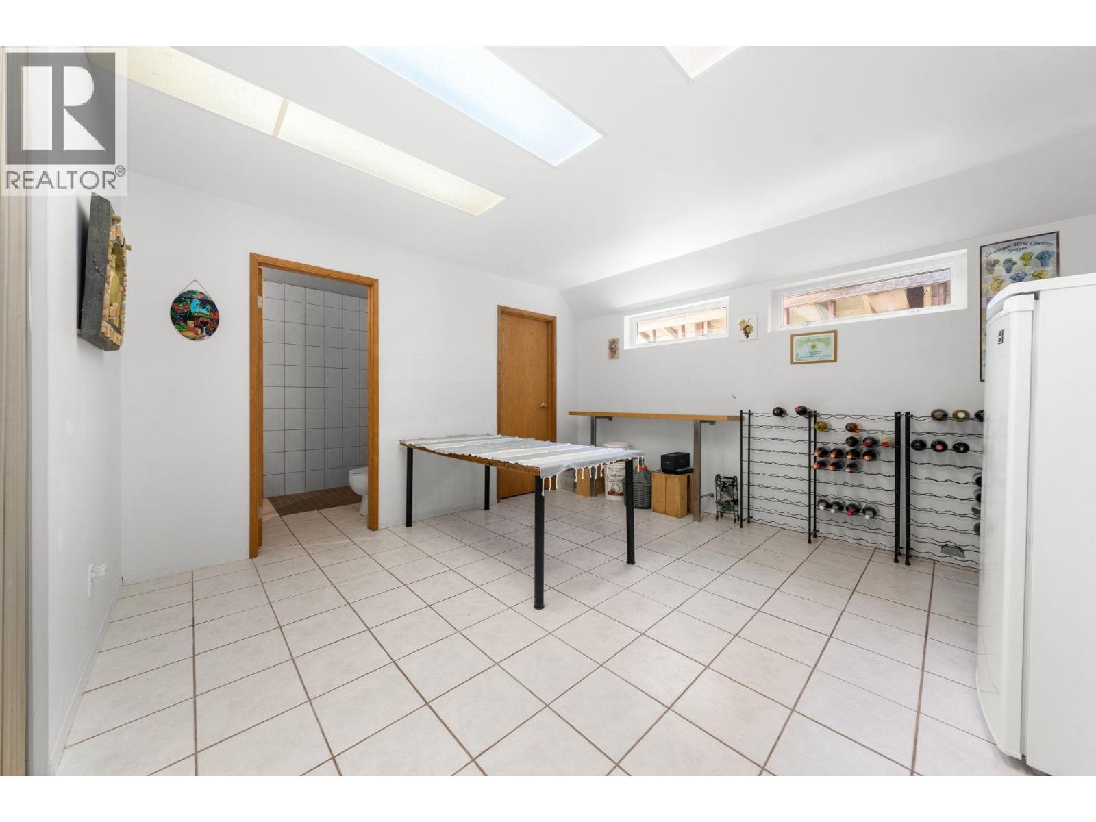2301 GREENWOOD WAY, Squamish