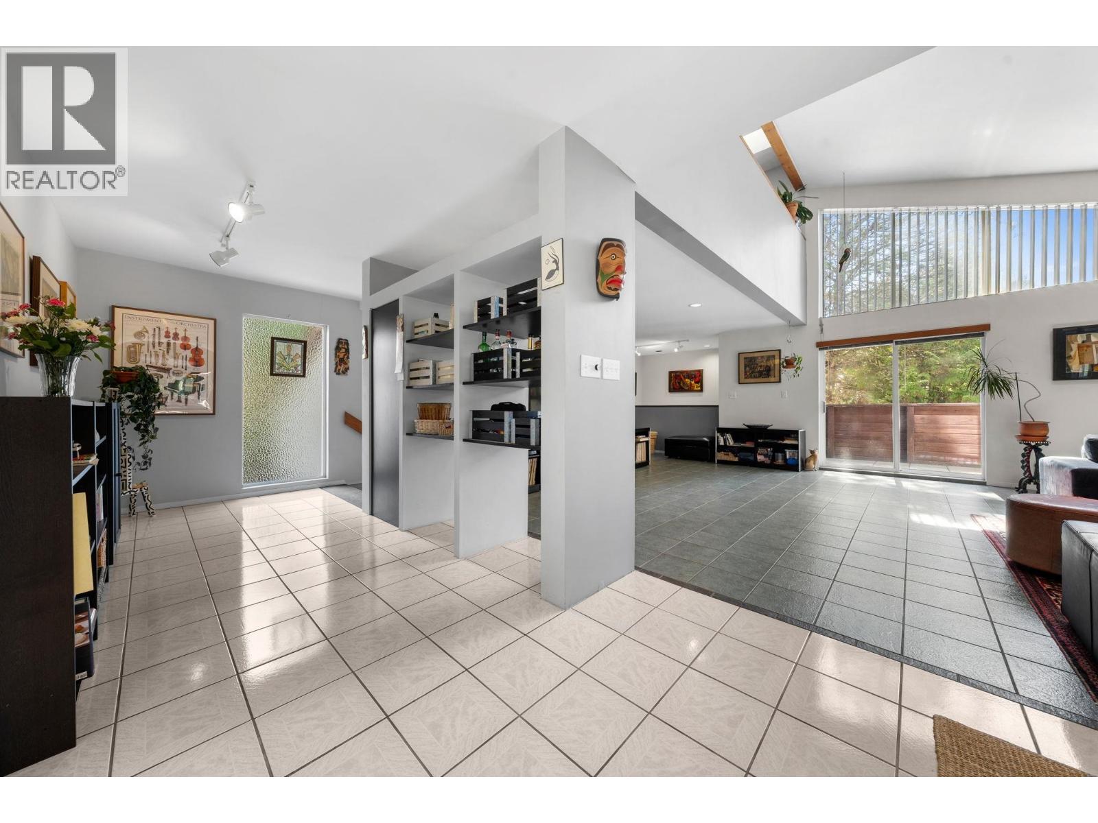 2301 GREENWOOD WAY, Squamish