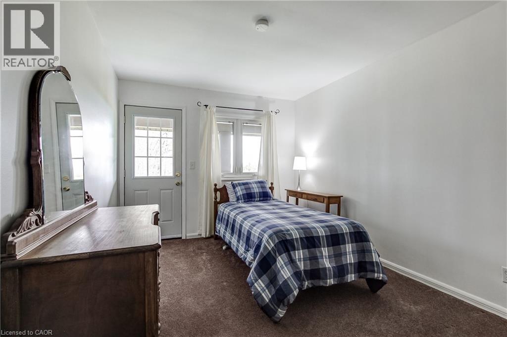 2236 CENTRE Road, Campbellville, Ontario, L0P1B0 — Photo 11