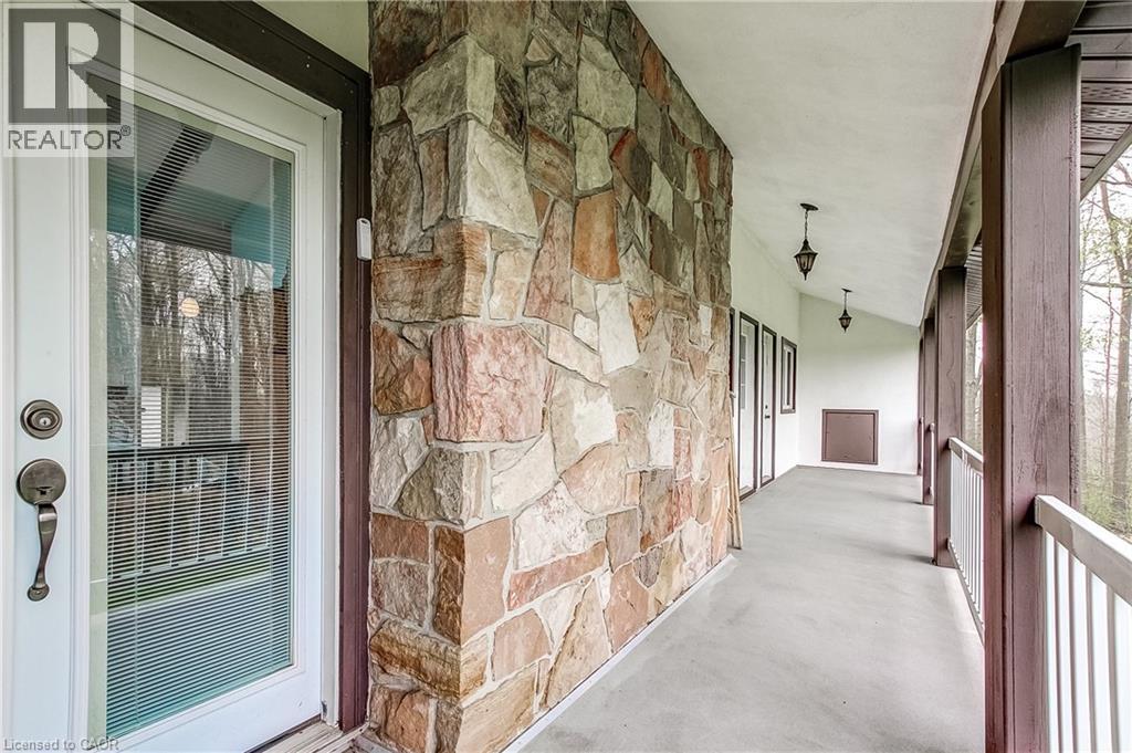 2236 CENTRE Road, Campbellville, Ontario, L0P1B0 — Photo 13