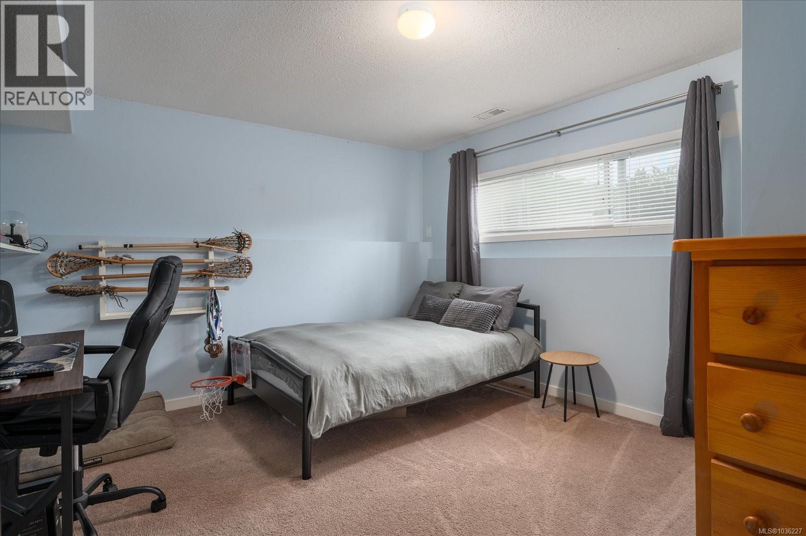 5151 Metral Dr - 26
