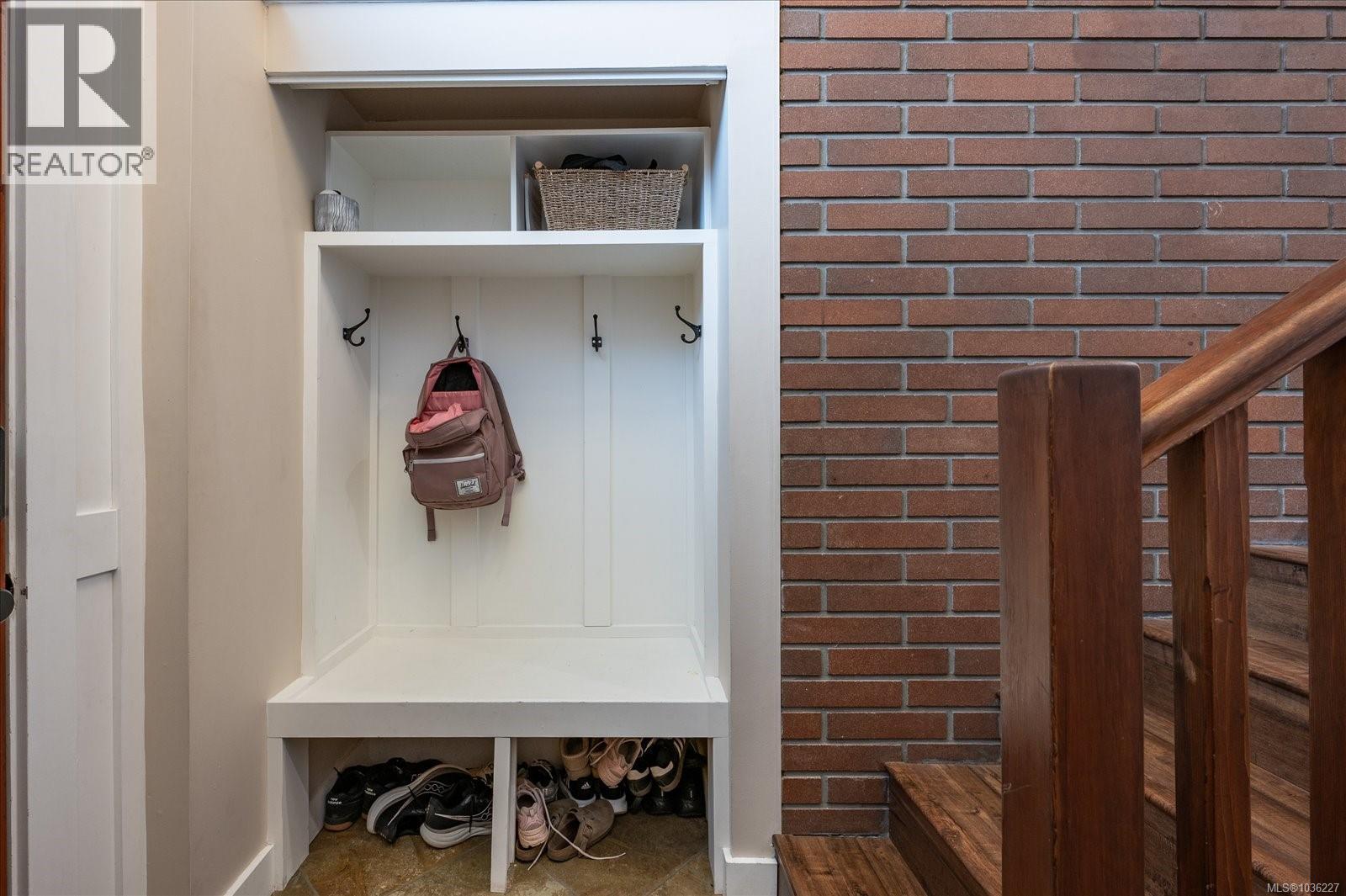 5151 Metral Dr - 34