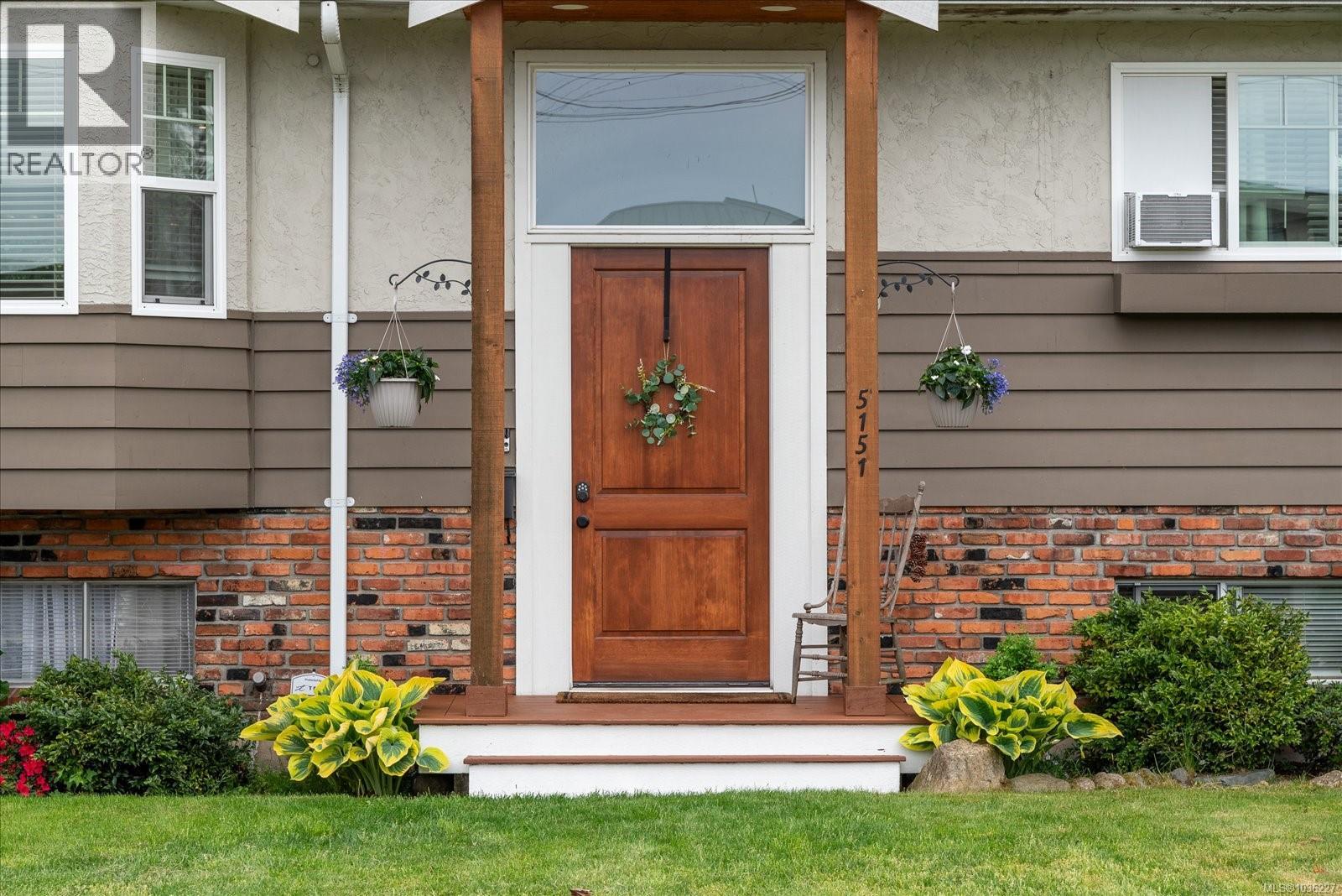 5151 Metral Dr - 35