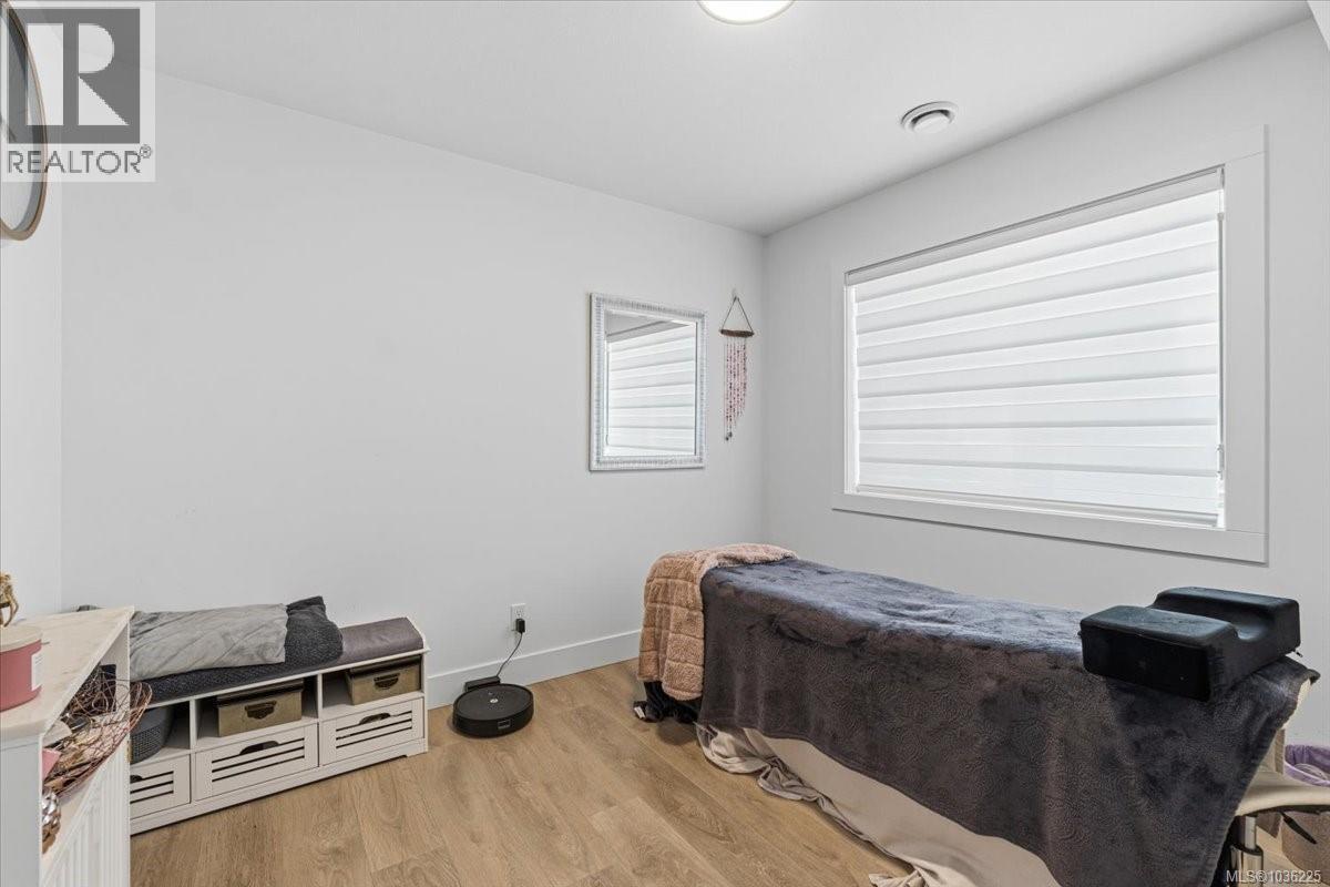 386 Avaani Way - 16