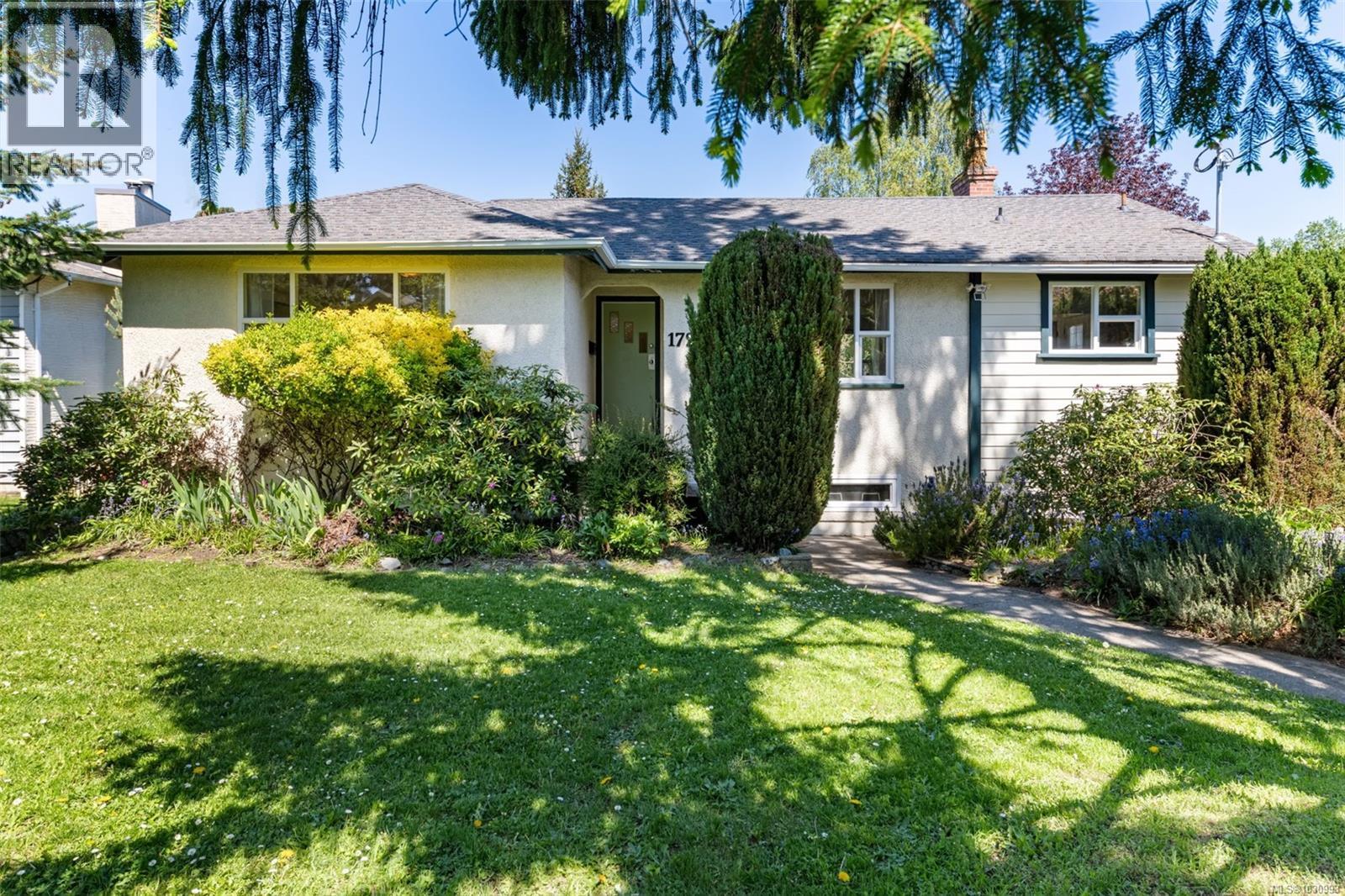 1728 Kenmore Rd - 1