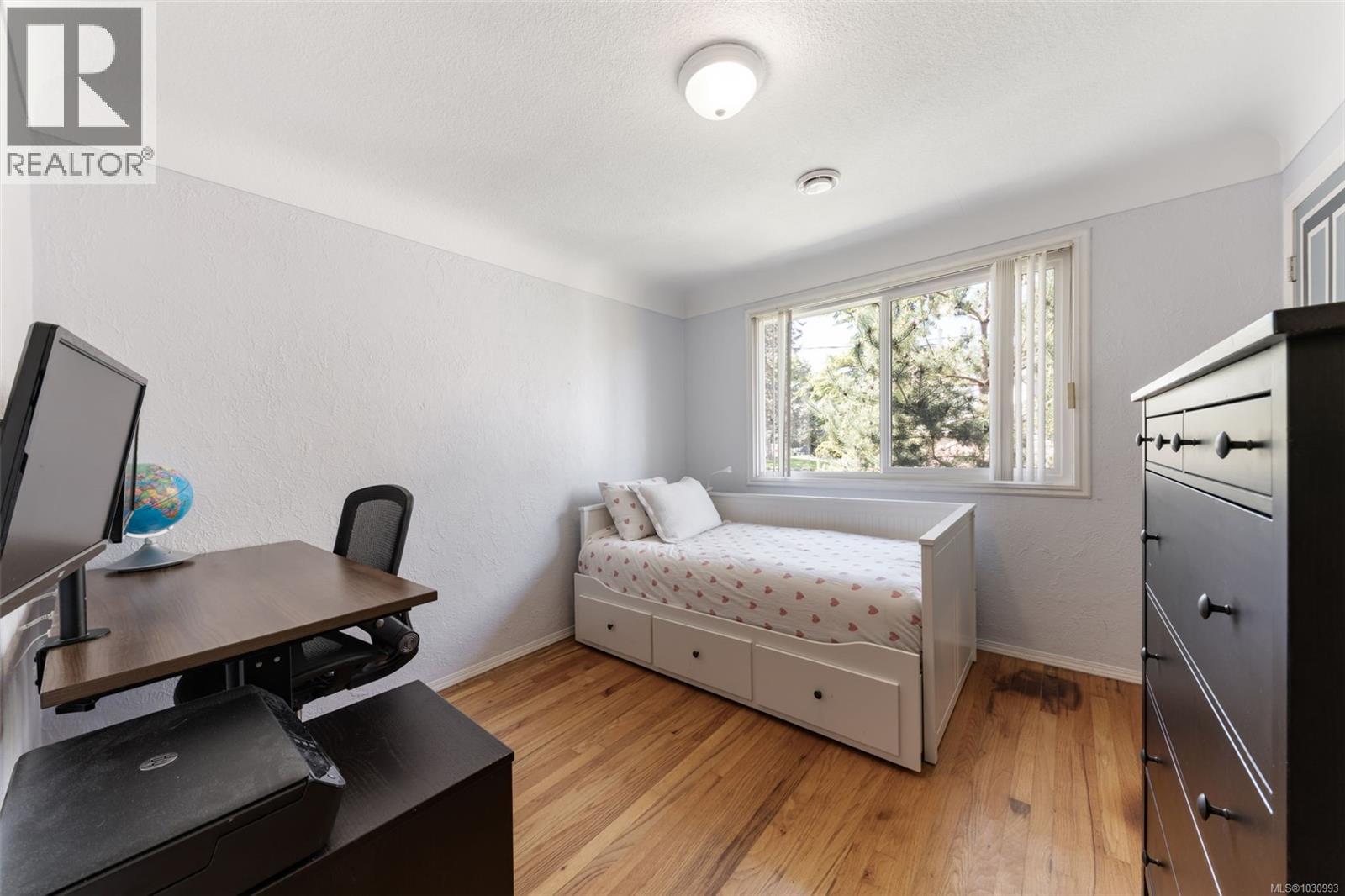 1728 Kenmore Rd - 13