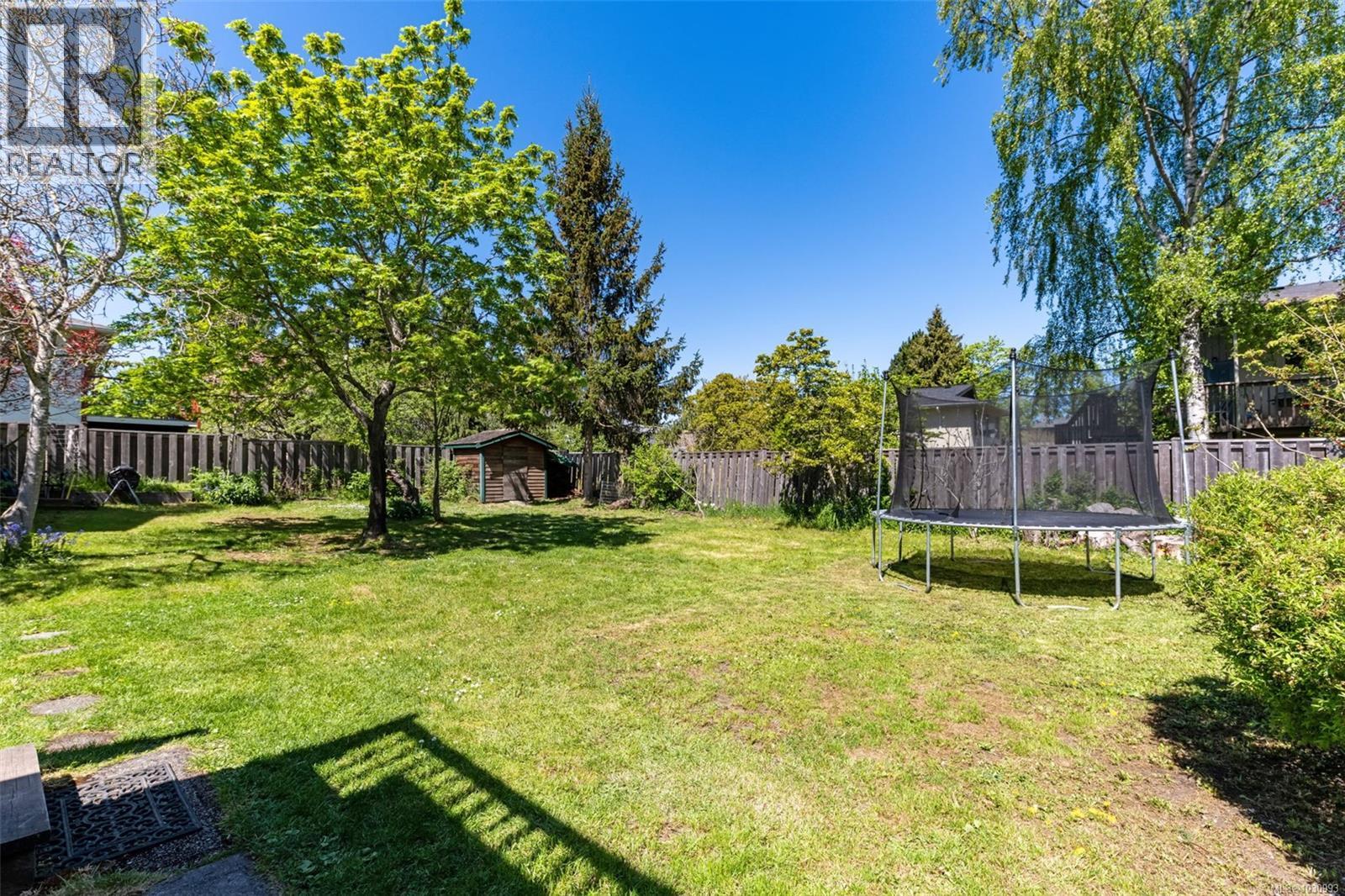 1728 Kenmore Rd - 15