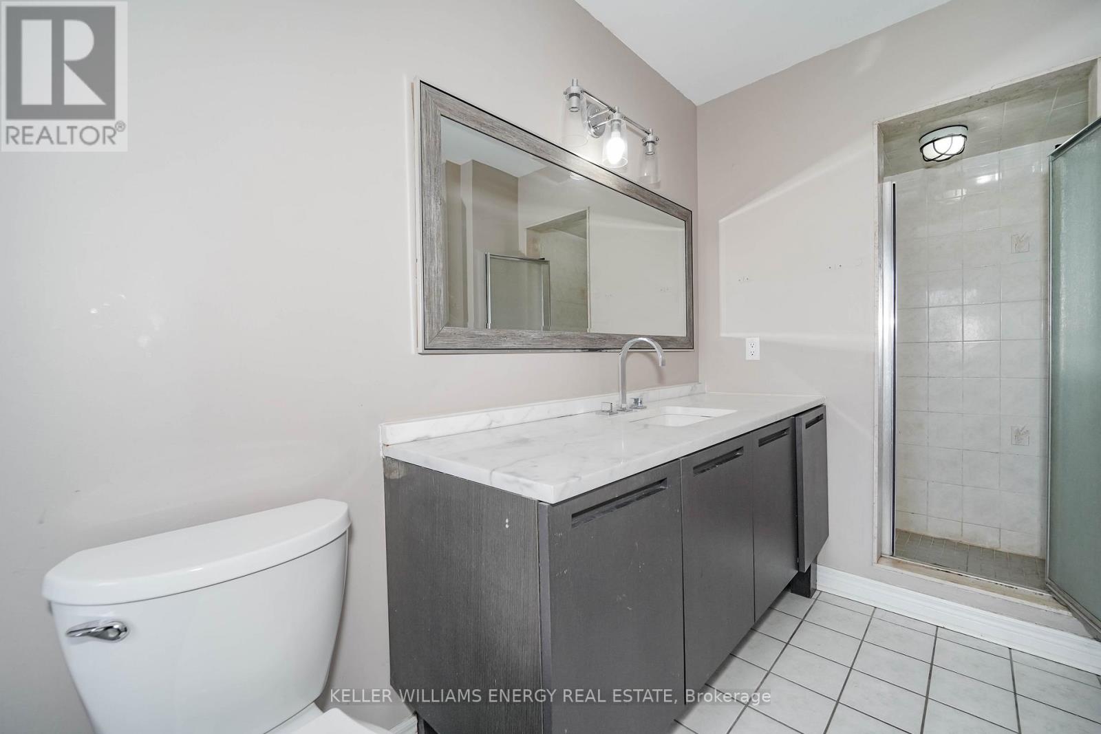 51 DIVINE DRIVE - 25