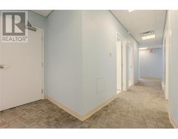 40 Airport Heights Drive thumbnail 11