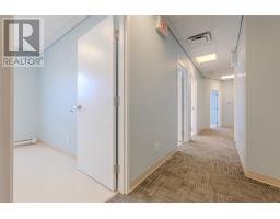 40 Airport Heights Drive thumbnail 10
