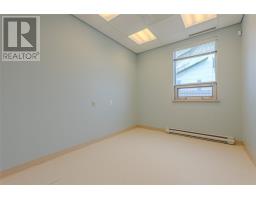 40 Airport Heights Drive thumbnail 33